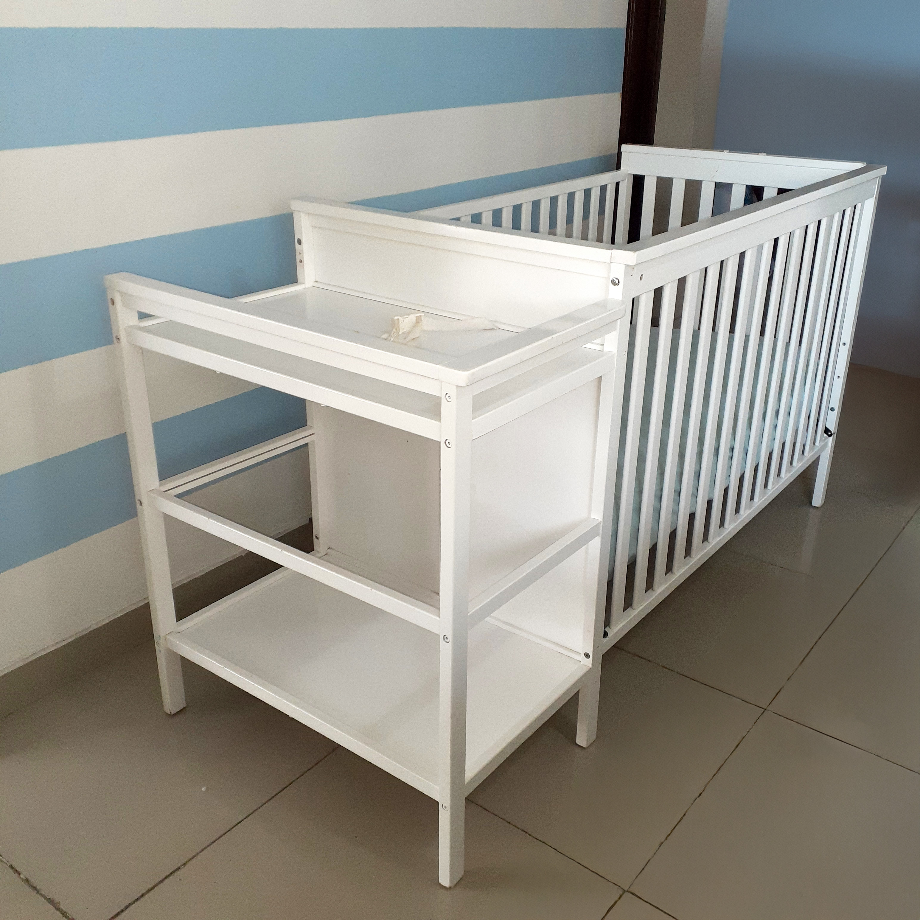 muebles - Cuna para bebé en excelente estado