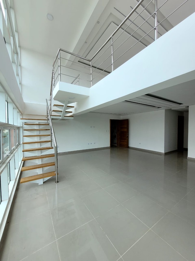 penthouses - Apartamento en venta, cuarto y quinto piso con escalera interna (Penhouse H.C)