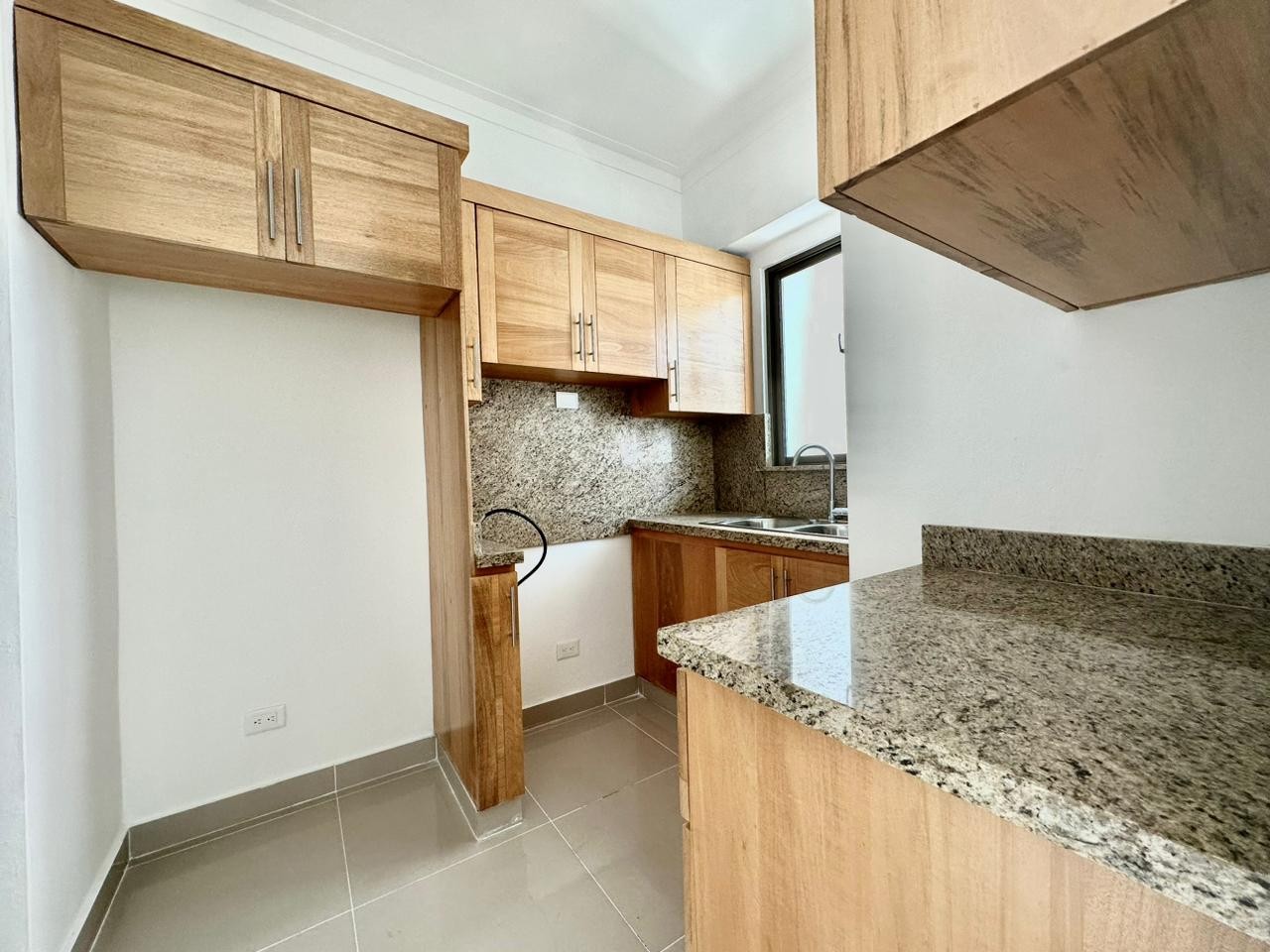 apartamentos - Apartamento en alquiler en Evaristo Morales 4