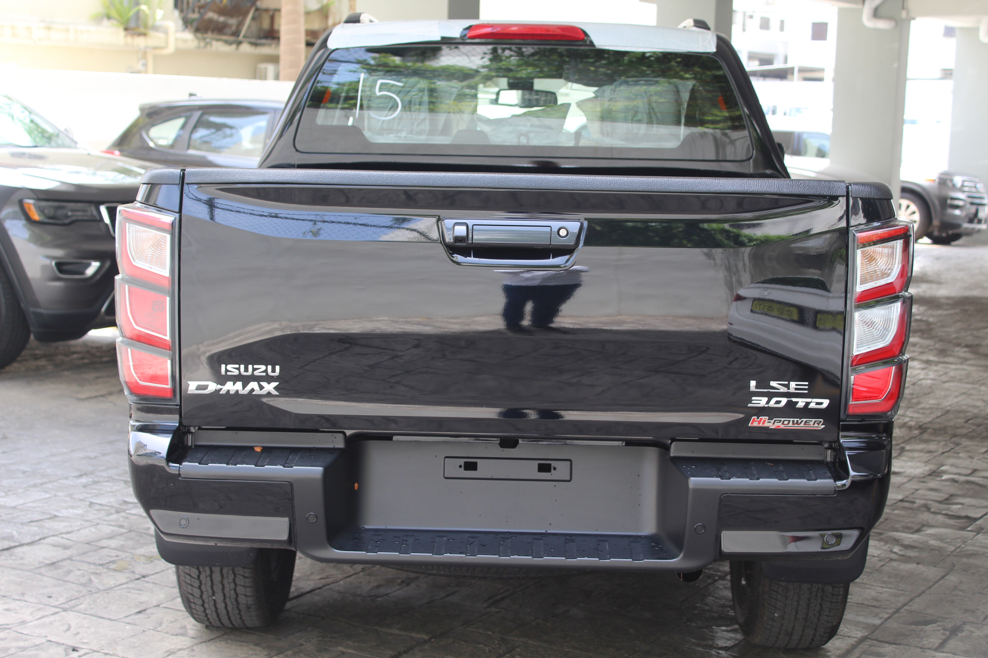 jeepetas y camionetas - Isuzu Dmax Full 2026 Negro 3