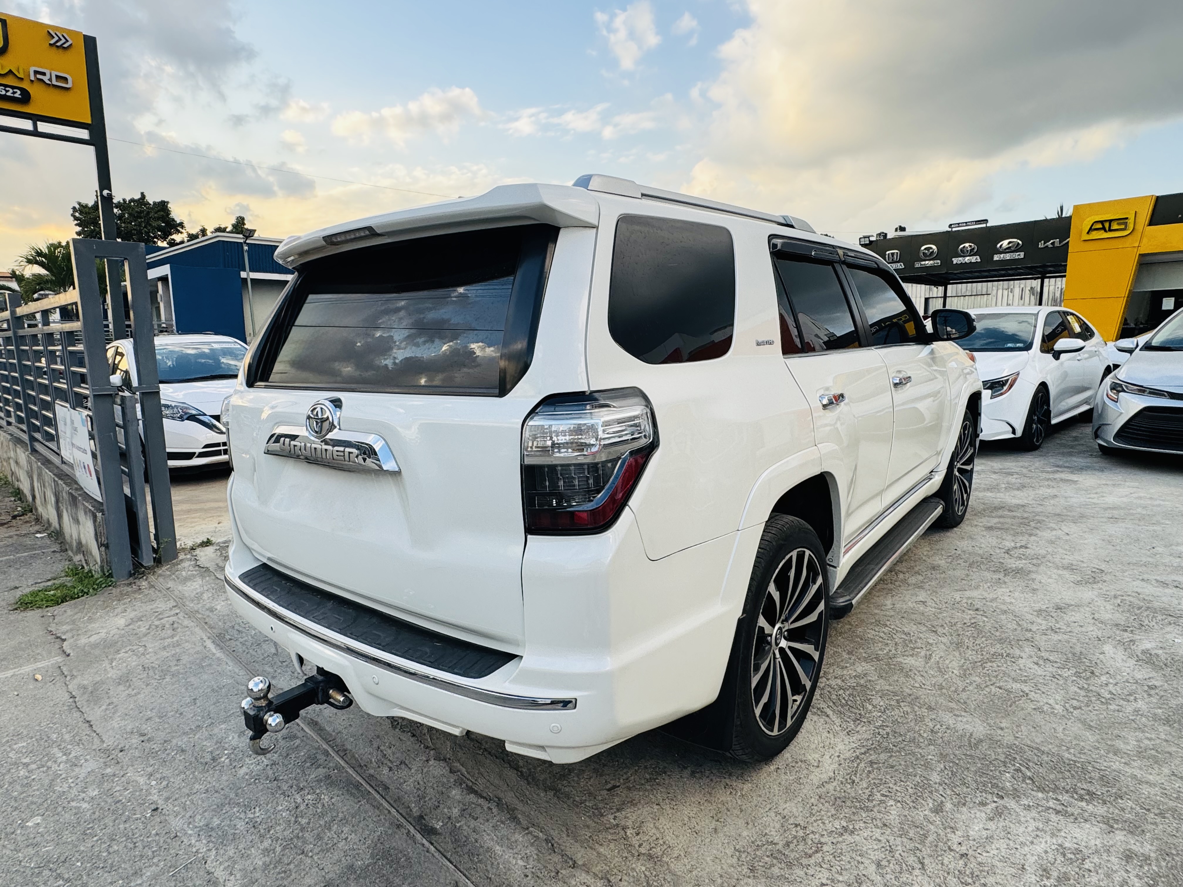 jeepetas y camionetas - Toyota 4Runner LIMITED 2016 4x4 ✅ Como nueva  9