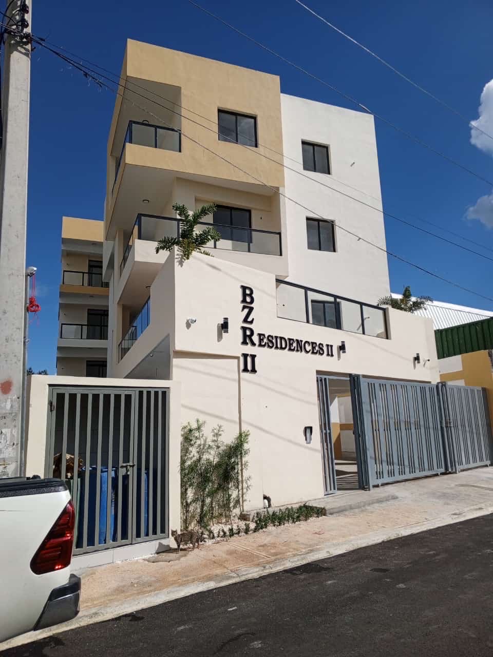 apartamentos - venta de apartamento 4ta con terraza de 158mts autopista de San Isidro 1