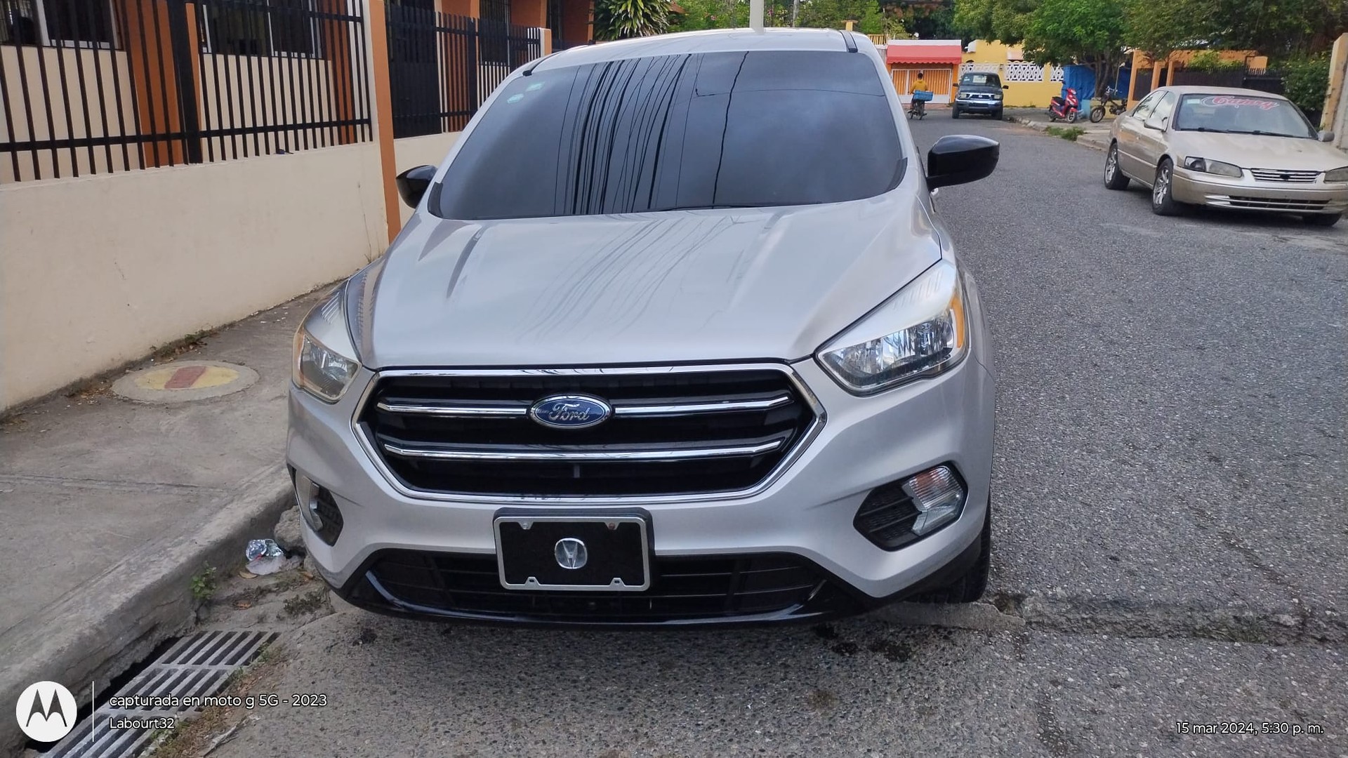 jeepetas y camionetas - 2017 Ford Escape SE 4WD