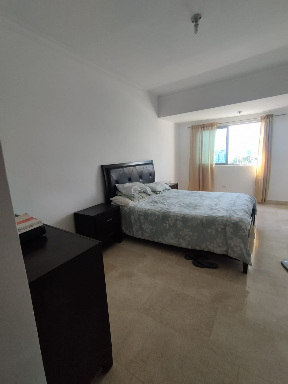 apartamentos - ¡Alquilo Apartamento Torre Moderna La Enriquillo! 2