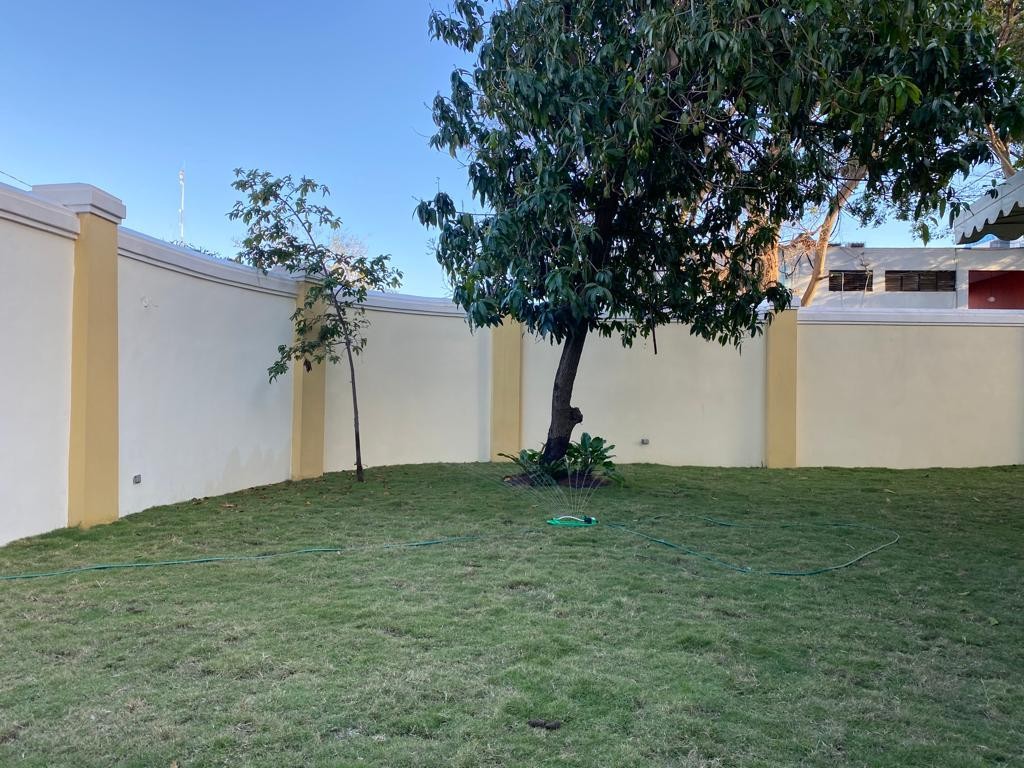 casas - VENDO CASA 3 NIVELES EN LA CASTELLANA 1