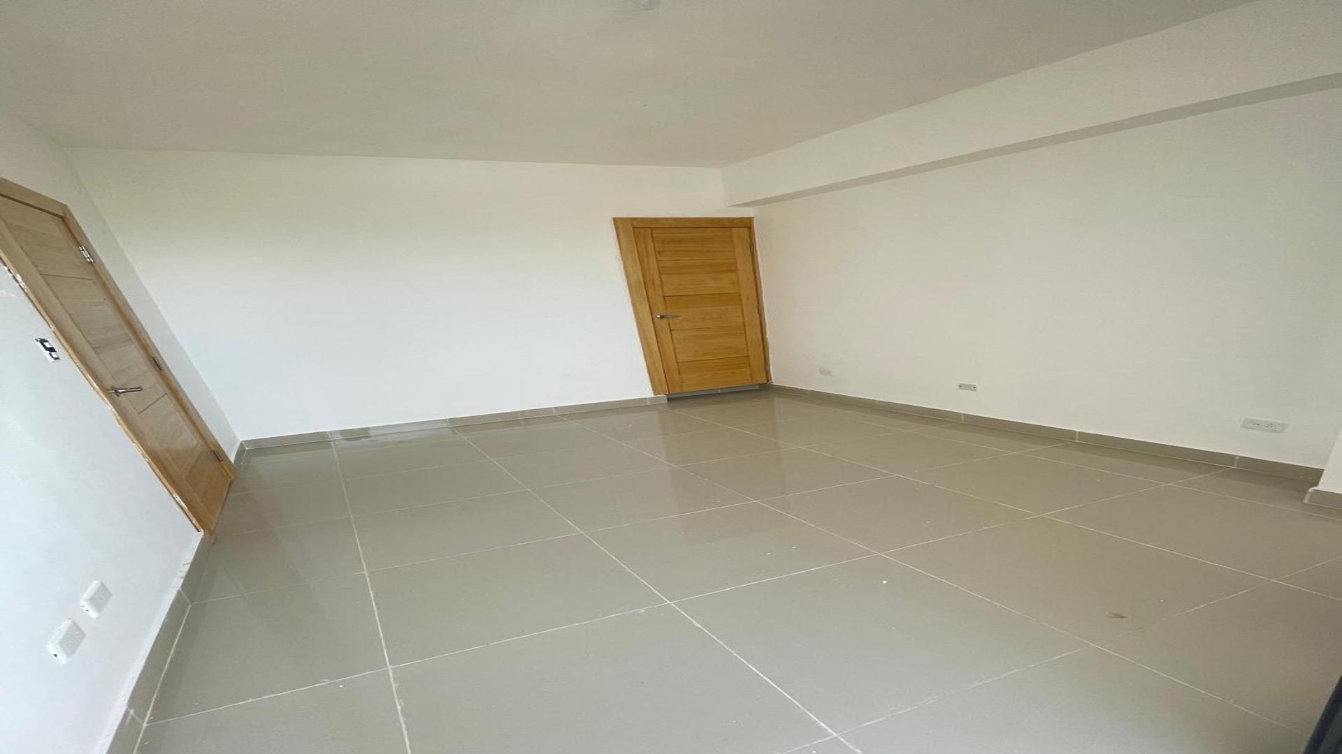 apartamentos - Apartamento en Aut. san Isidro frente a plaza la cuadra 5