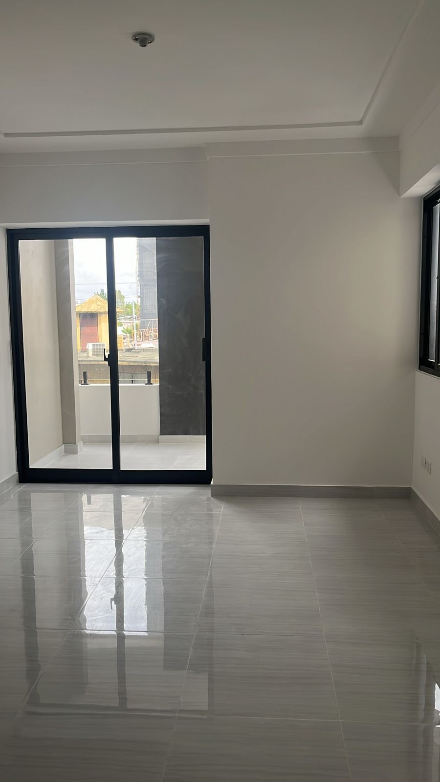 apartamentos - Vendo Bella vista dos hab 2.5 baños dos parqueos 