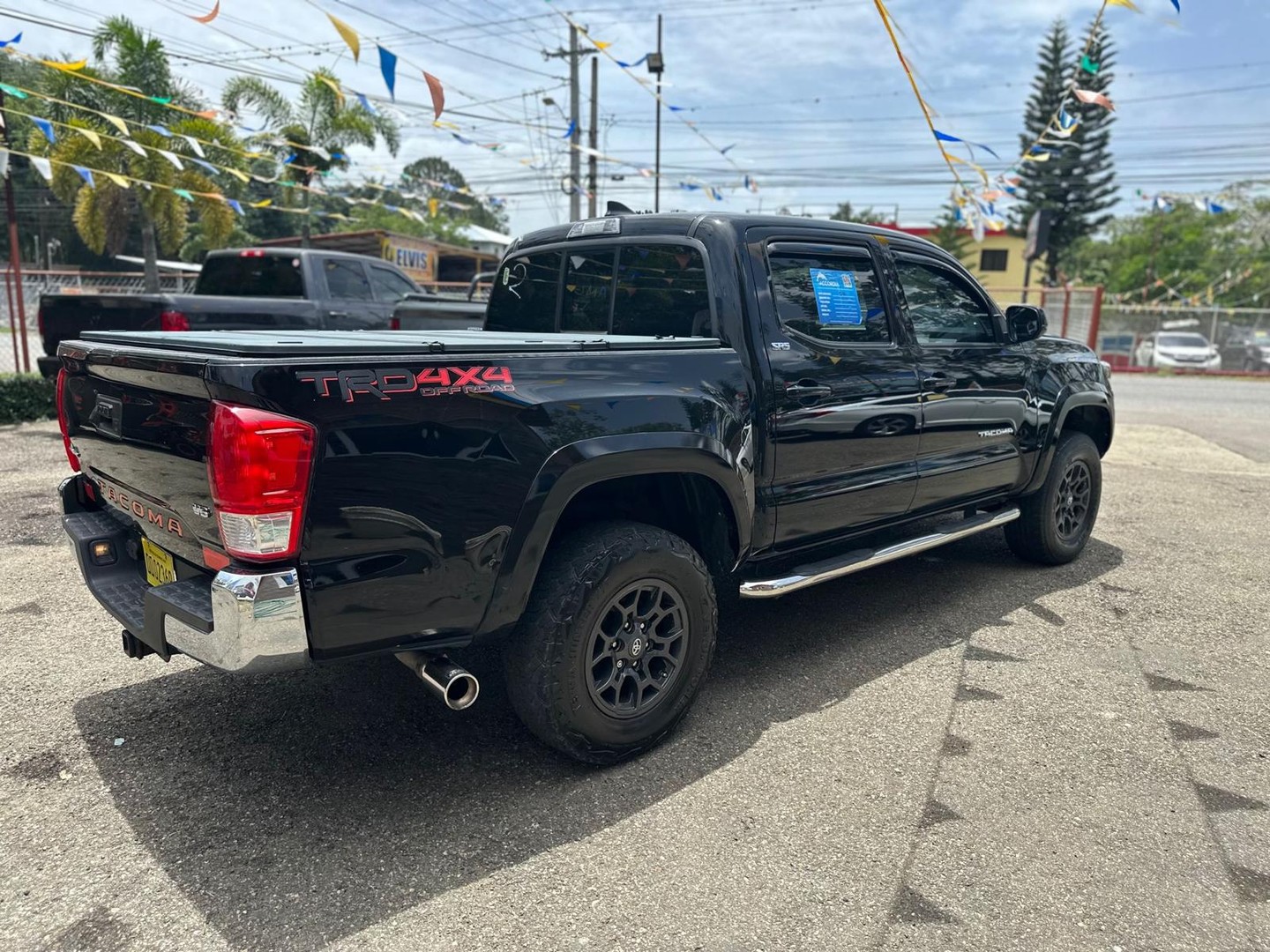 jeepetas y camionetas - TOYOTA TACOMA DISPONIBLE  3