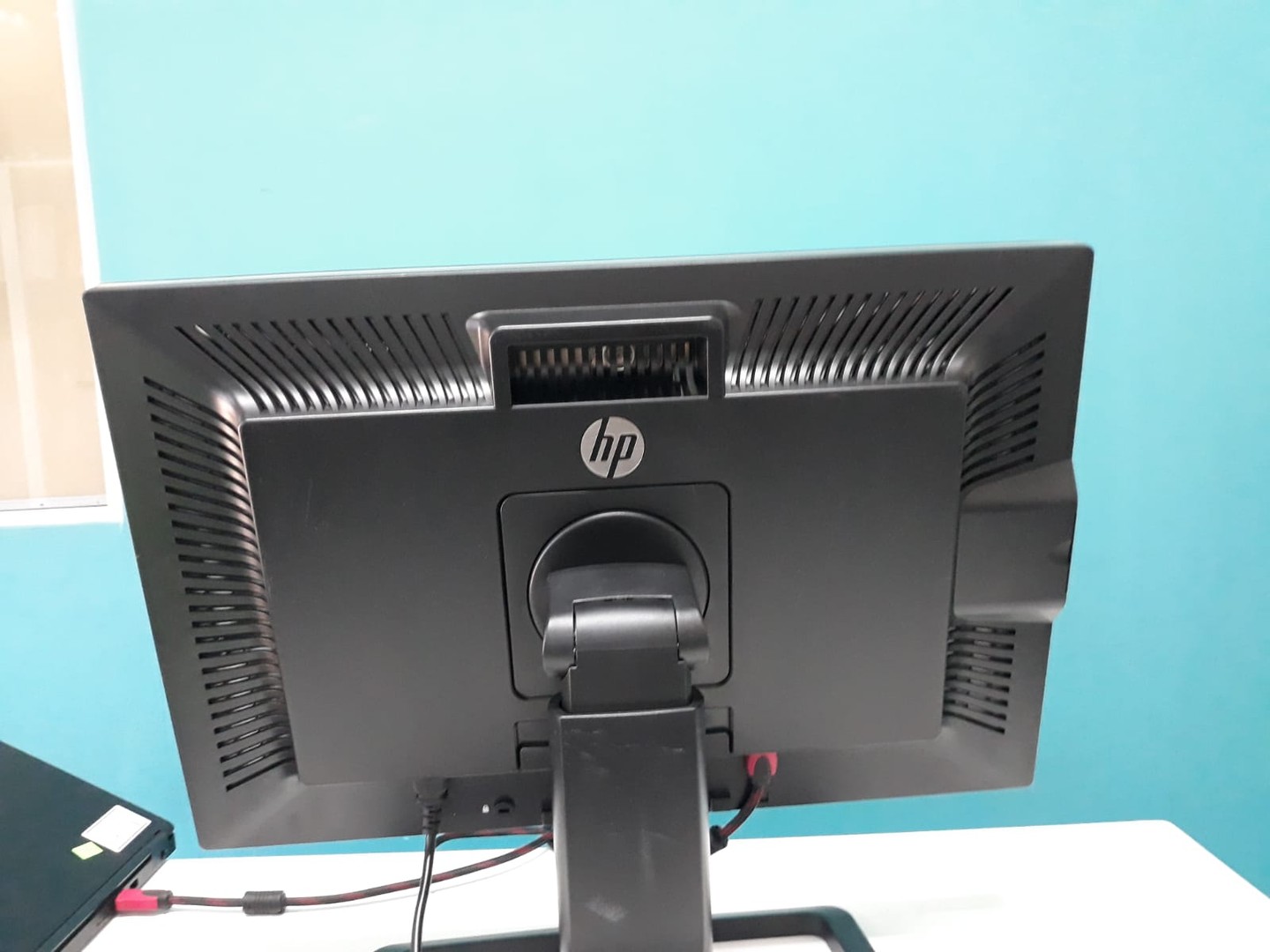 computadoras y laptops - 4,000.00 Monitor IPS retroiluminado con LED HP ZR2440w de 61 cm (24'') Pulgada 3