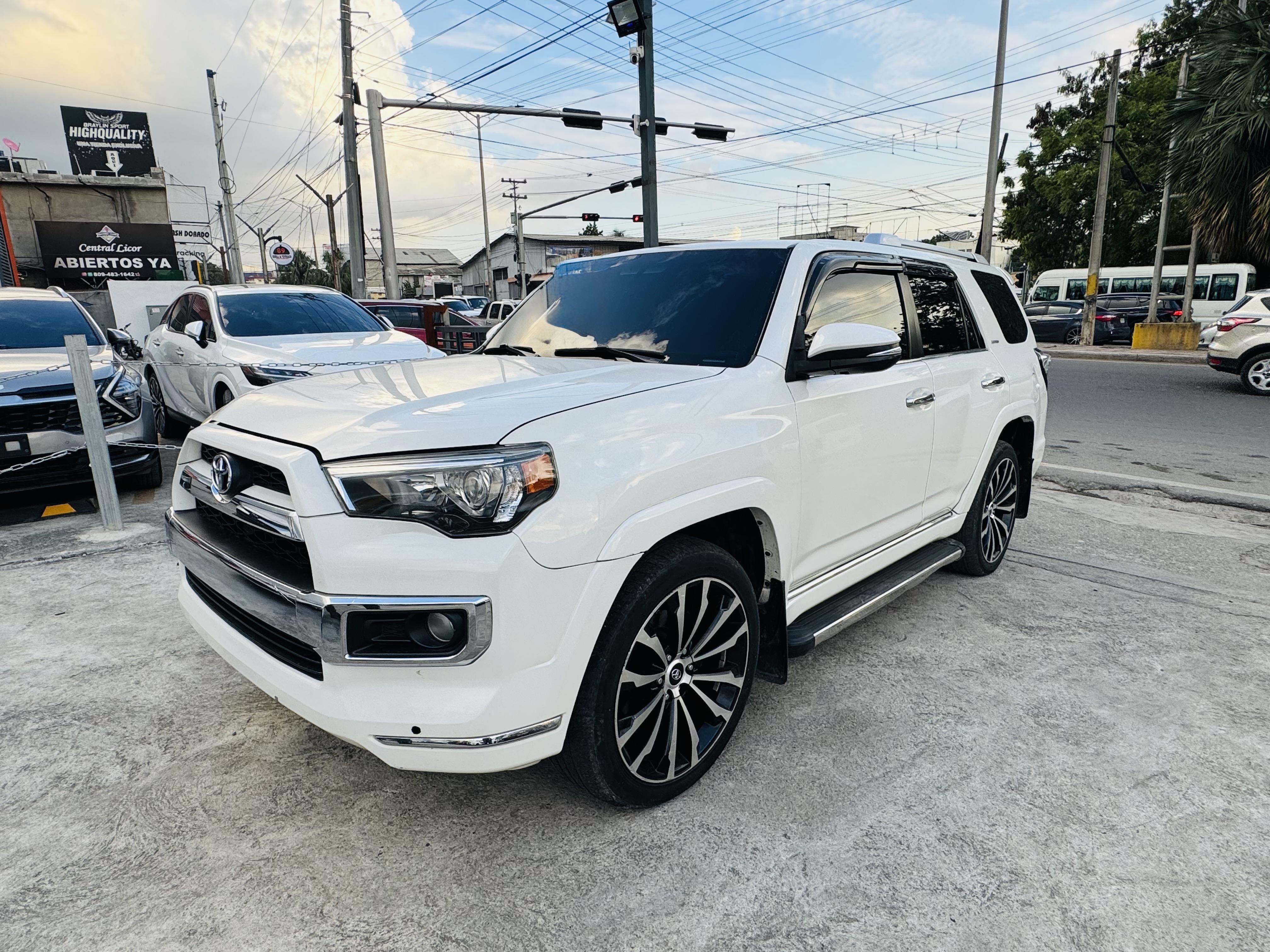 jeepetas y camionetas - Toyota 4Runner LIMITED 2016 4x4 ✅ Como nueva  6