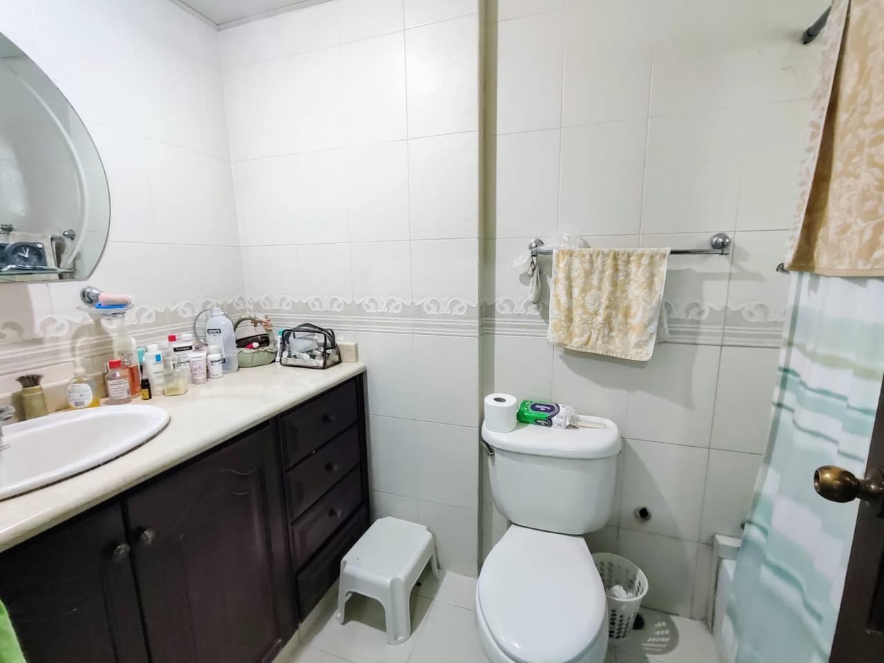 apartamentos - Vendo naco piso 5 tres hab 2.5 baños dos parqueos  6