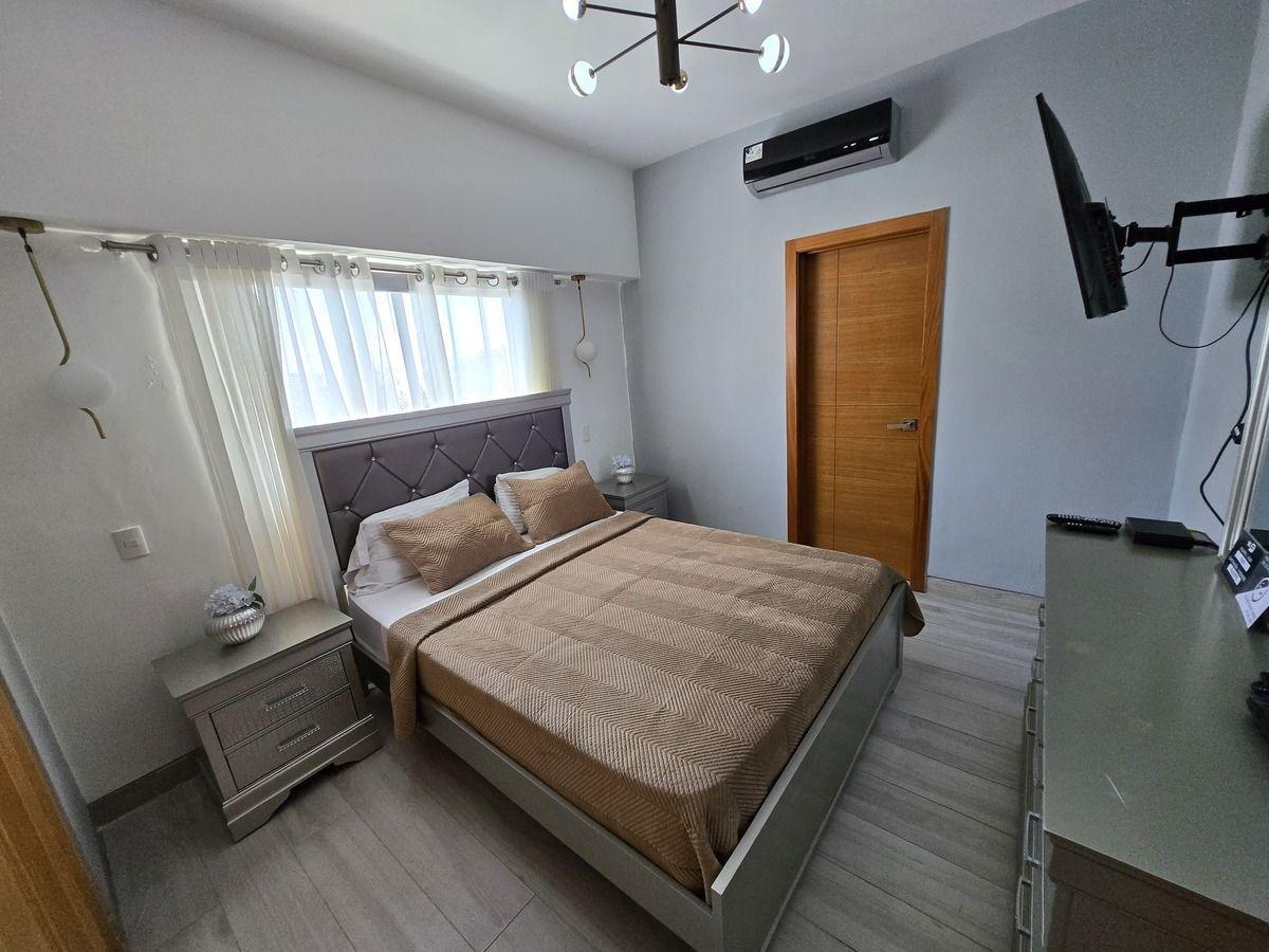 apartamentos - Se alquila apartamento amueblado de 2 habitaciones en La Julia 7