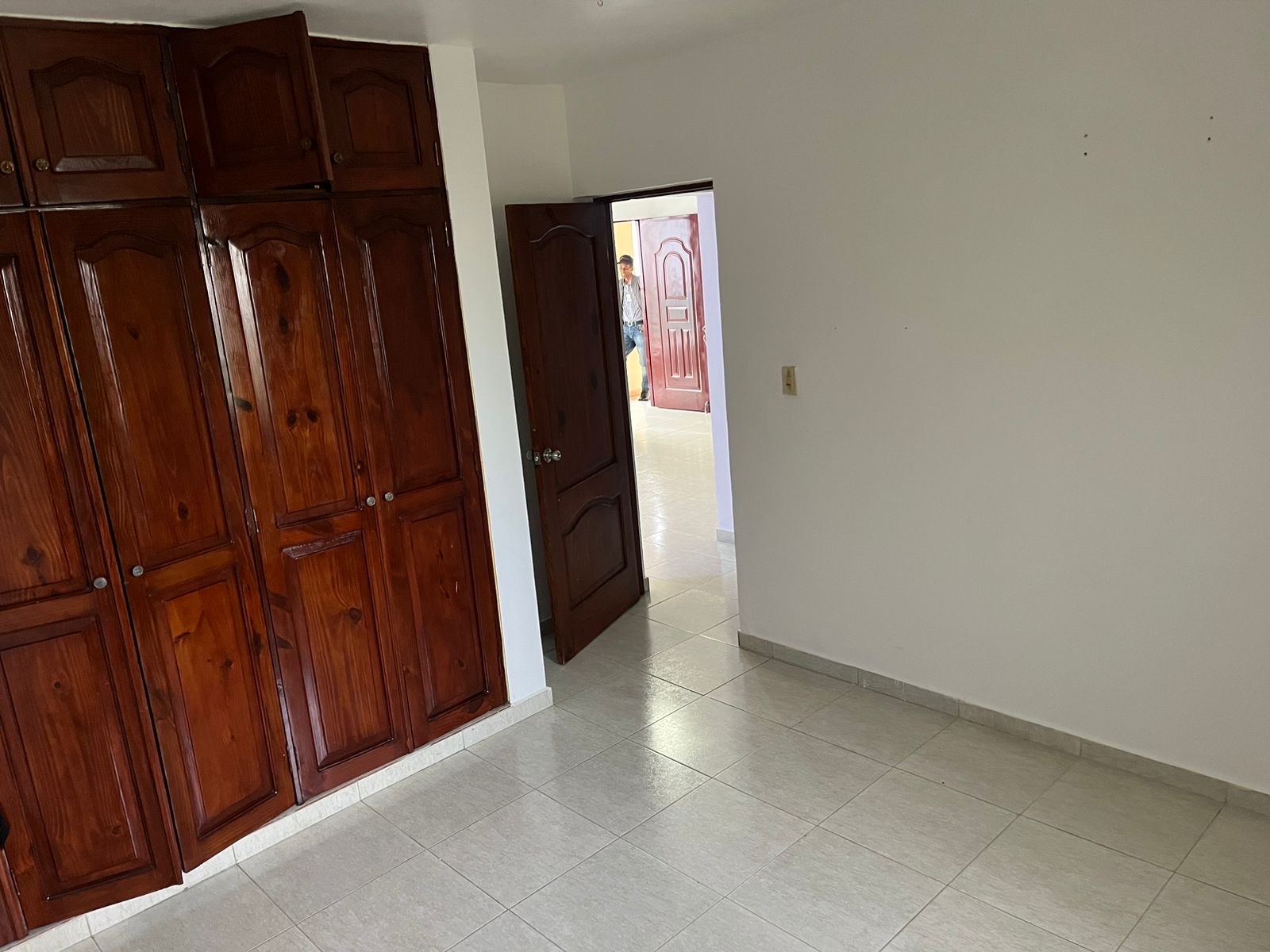 apartamentos - Se renta espacioso apartamento  5