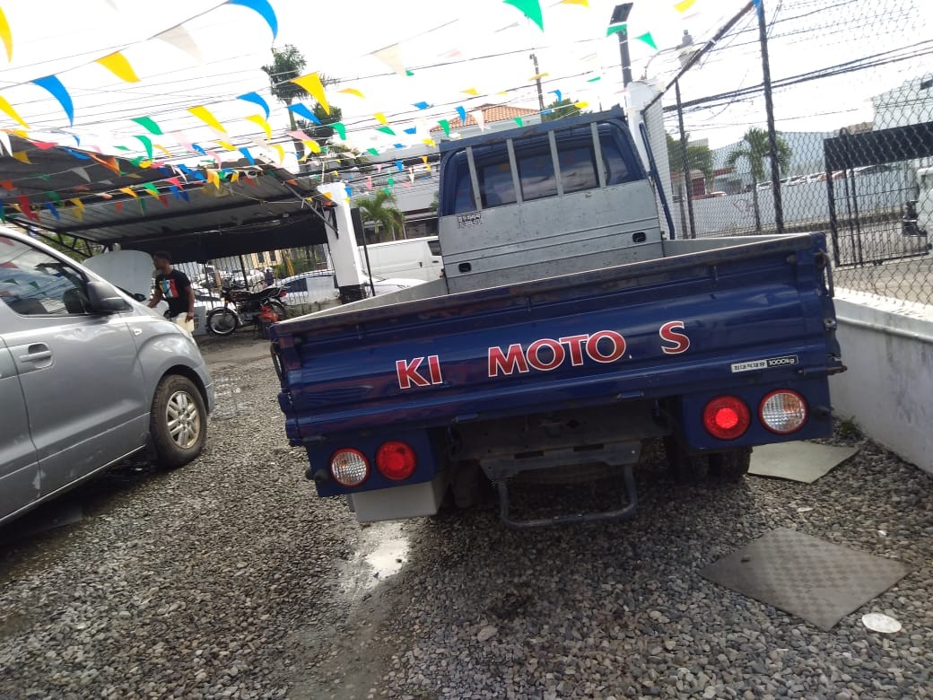 camiones y vehiculos pesados - KIA BONGO 2017 AZUL 6