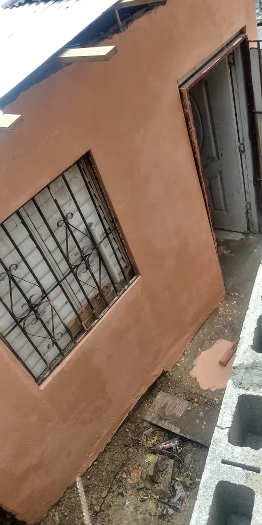 casas - Se alquila una casa en las palmas de herrera  