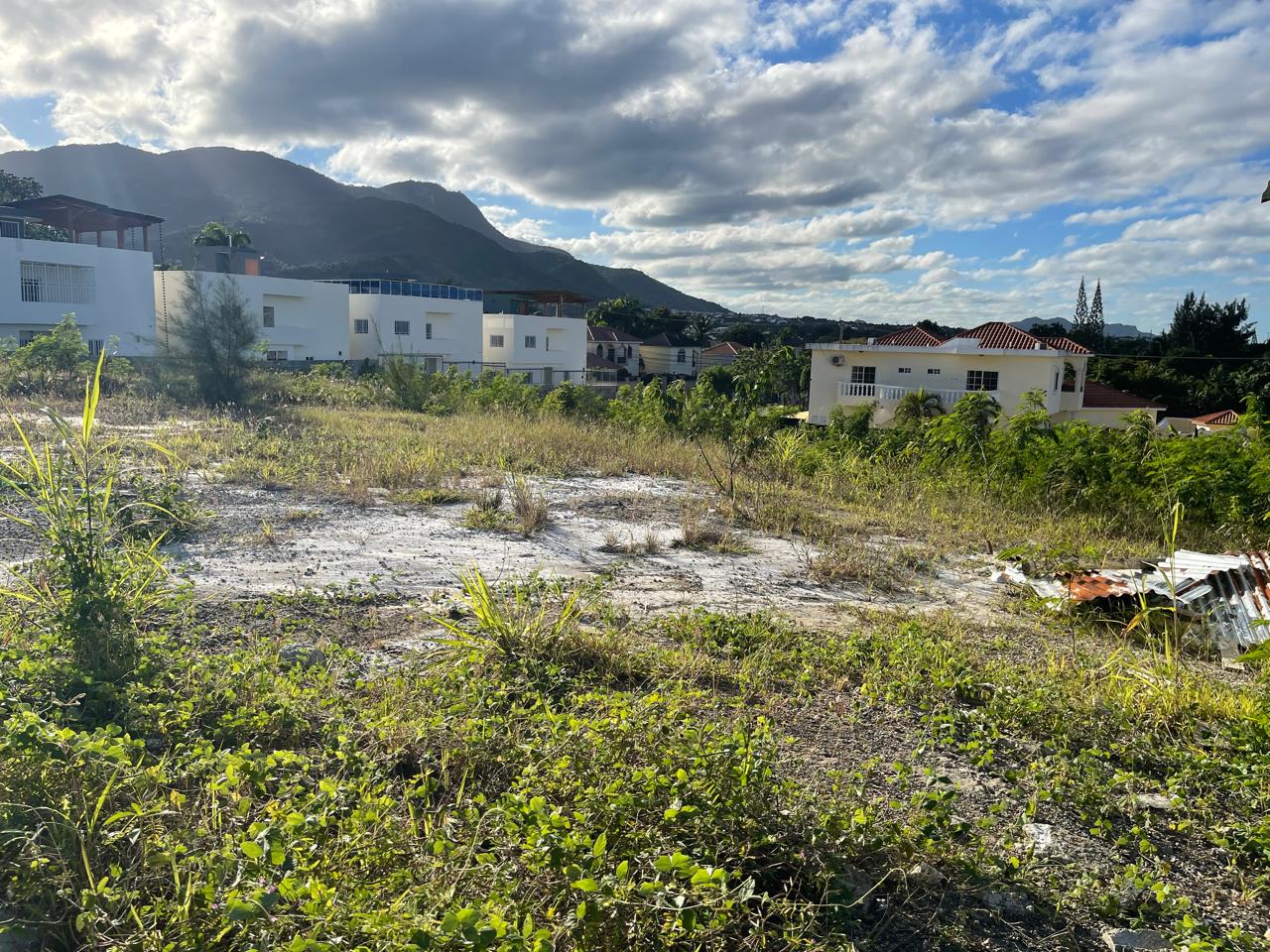 solares y terrenos - Se vende solar en residencial de puerto Plata RD.