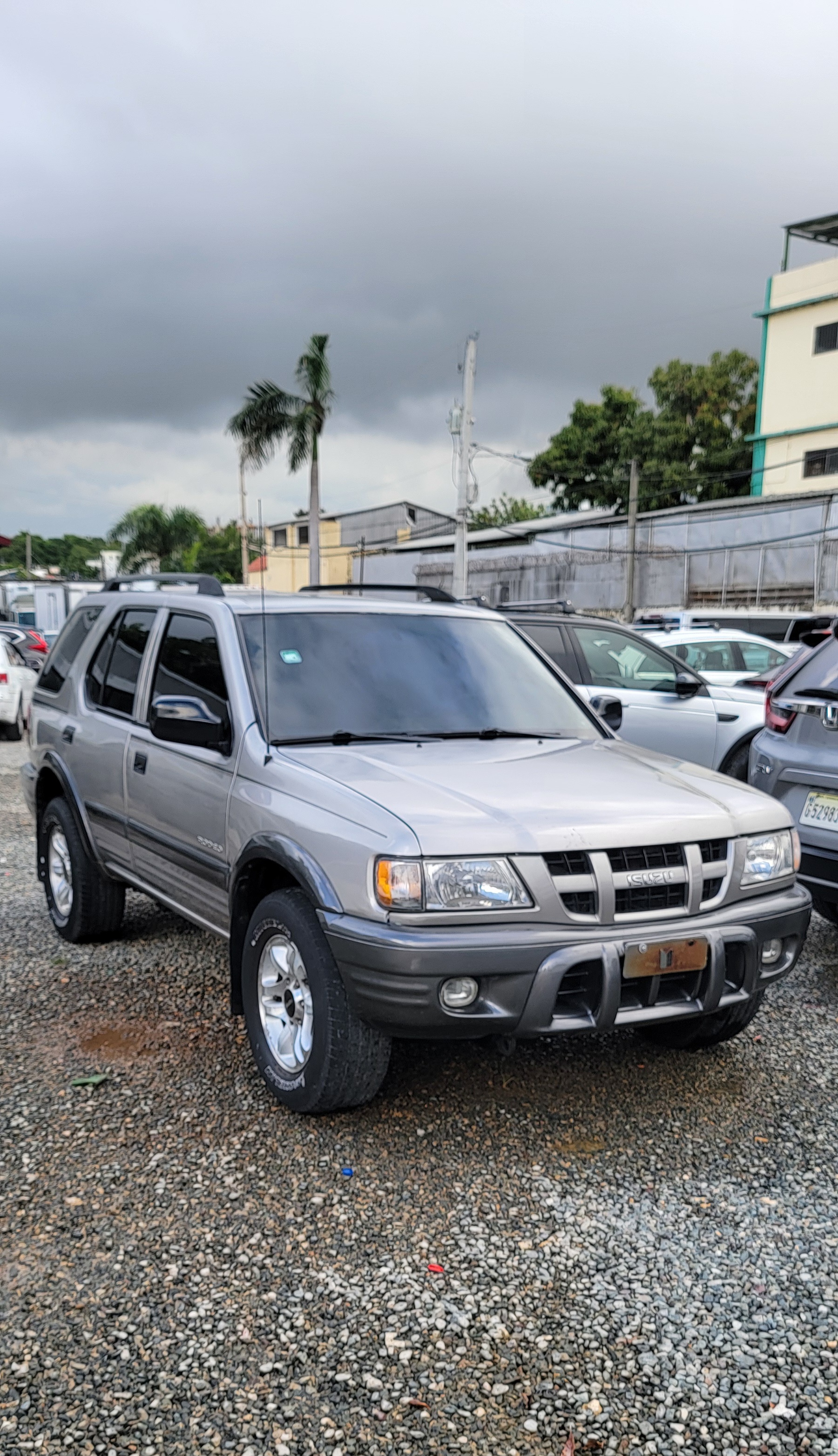 jeepetas y camionetas - ISUZU RODEO  2005 1