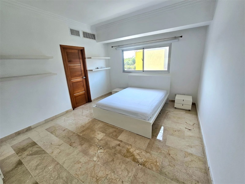 apartamentos - Apartamento en Alquiler en Piantini
US$3,300 con linea blanca
US$2,800 vacío 2