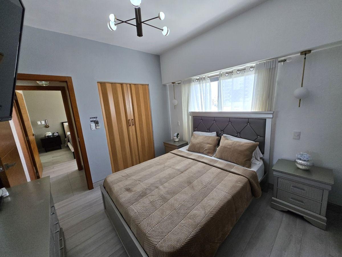 apartamentos - Se alquila apartamento amueblado de 2 habitaciones en La Julia 8
