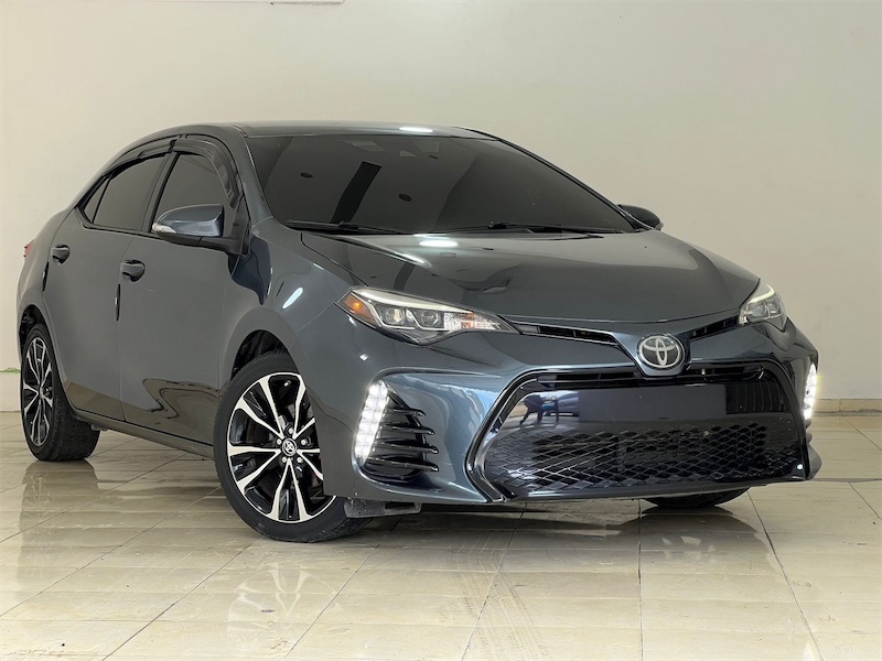 carros - TOYOTA COROLLA SE AÑO 2018 PINTURA DE FABRICA 1