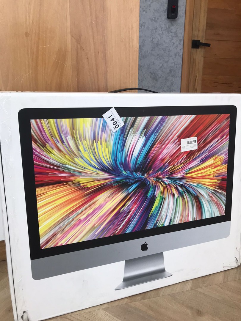 computadoras y laptops - IMAC DE 27 M1 RETINA SS 256GB EN SUN CAJA (SOMOS TIENDA FISICA)