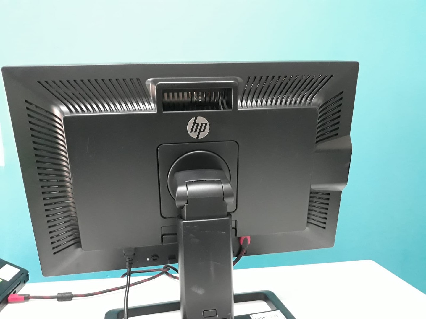 computadoras y laptops - 4,000.00 Monitor IPS retroiluminado con LED HP ZR2440w de 61 cm (24'') Pulgada 5