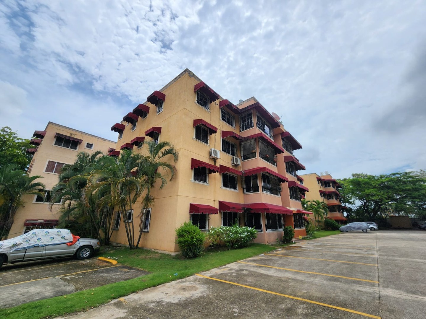 apartamentos - Apartamento en el Residencial Ciudad Bonita, Jacobo Majluta


