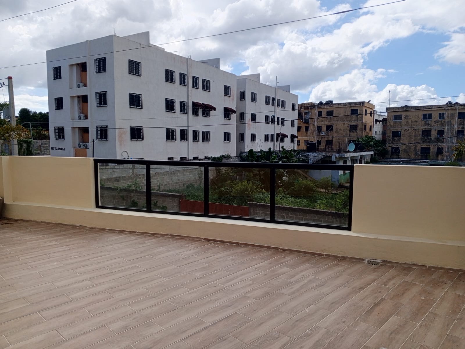 apartamentos - venta de apartamento 4ta con terraza de 158mts autopista de San Isidro