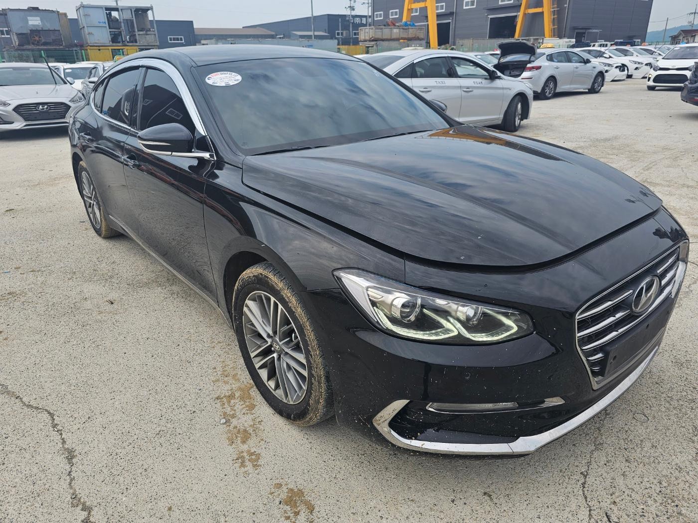 carros - HYUNDAI GRANDEUR 2018 NEGRODESDE: RD$840,100.00 0