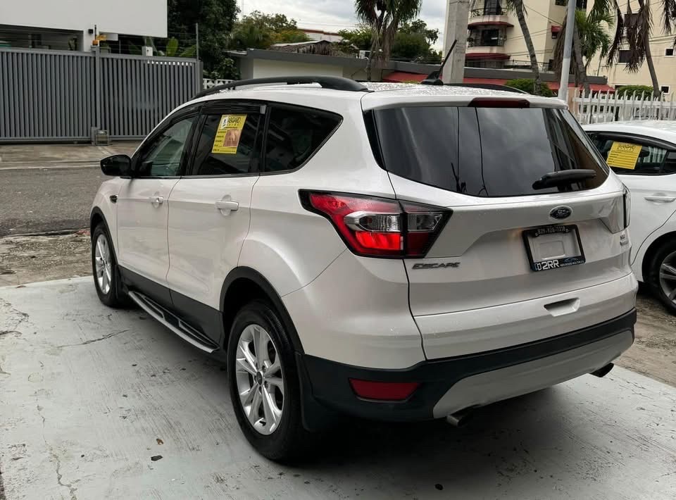 jeepetas y camionetas - Ford Escape SE Ecoboost 2018 5