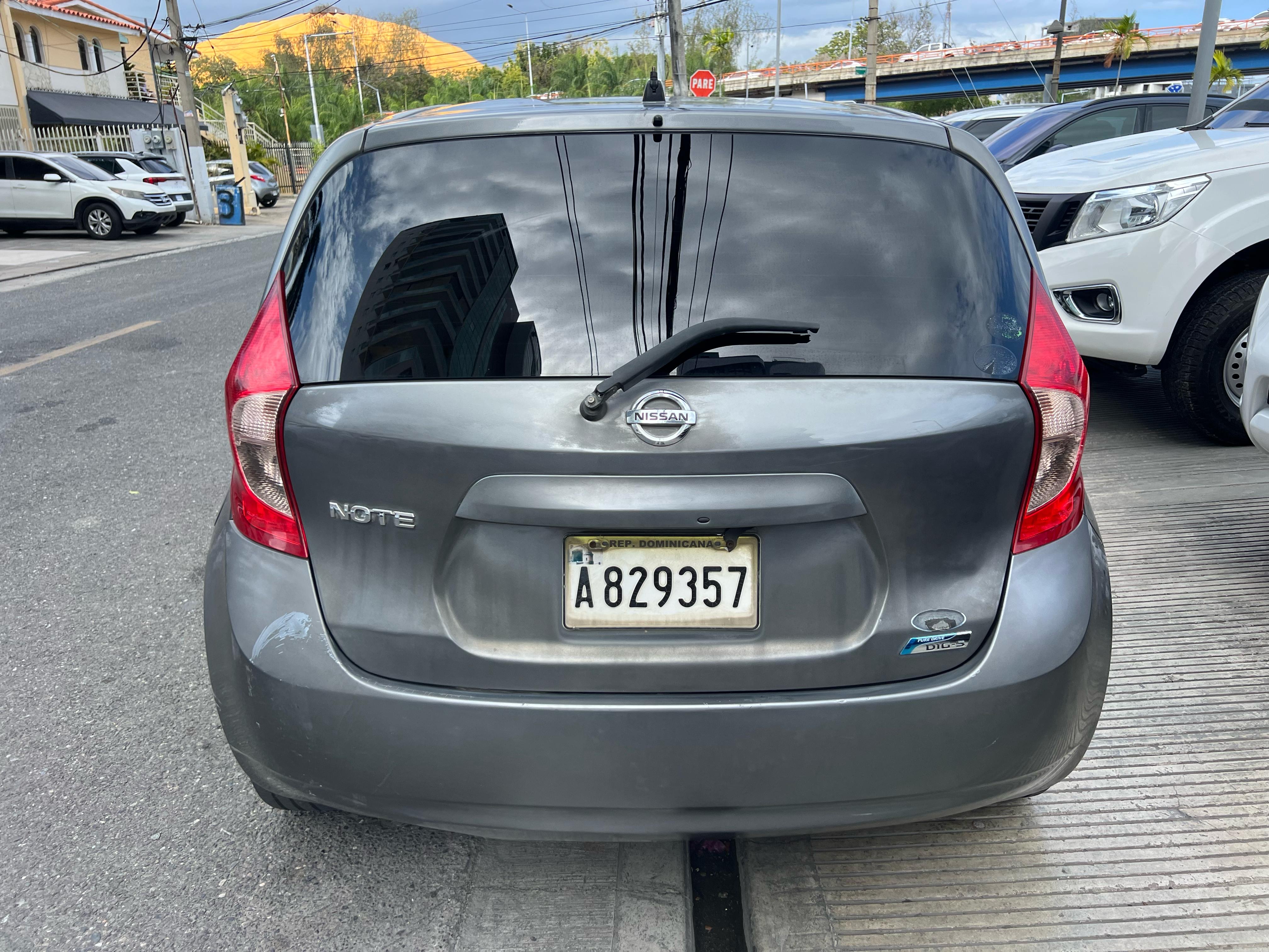 carros - NISSAN NOTE 2013 4
