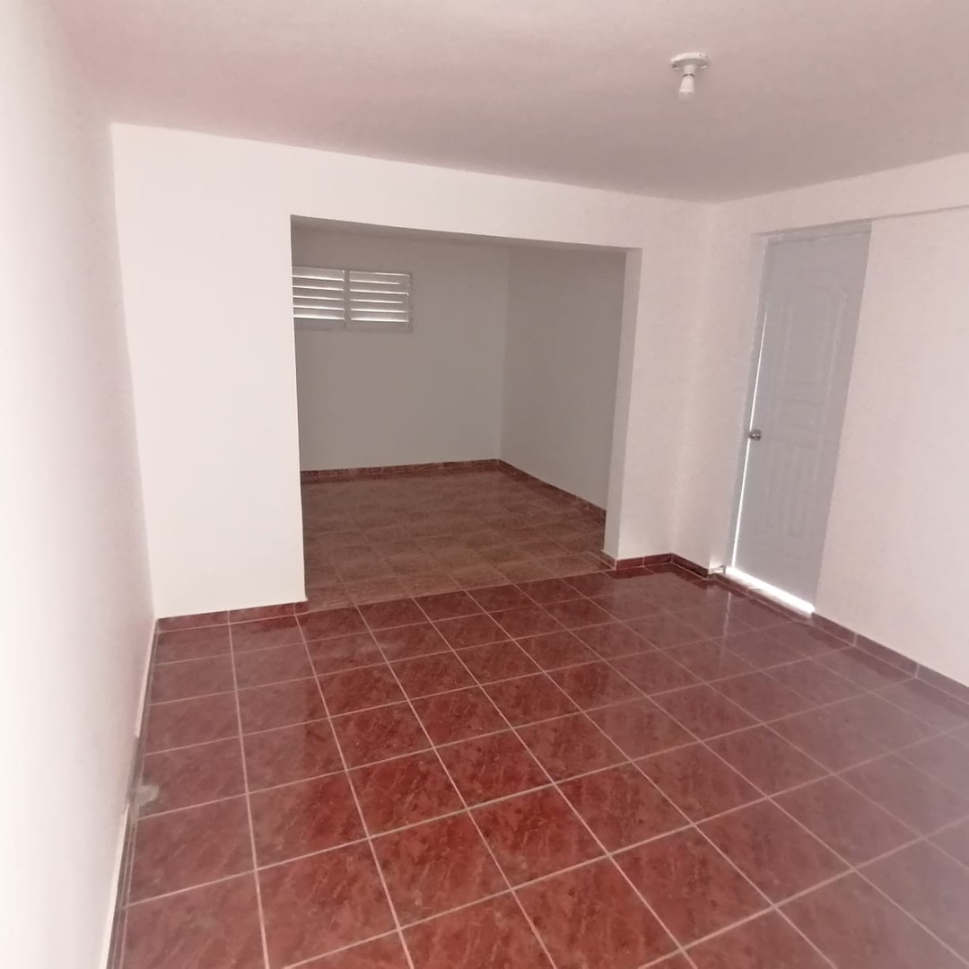 casas - VENDO EN ARROYO HONDO
CASA DE 3 NIVELES EXCELENTE OPORTUNIDAD 3