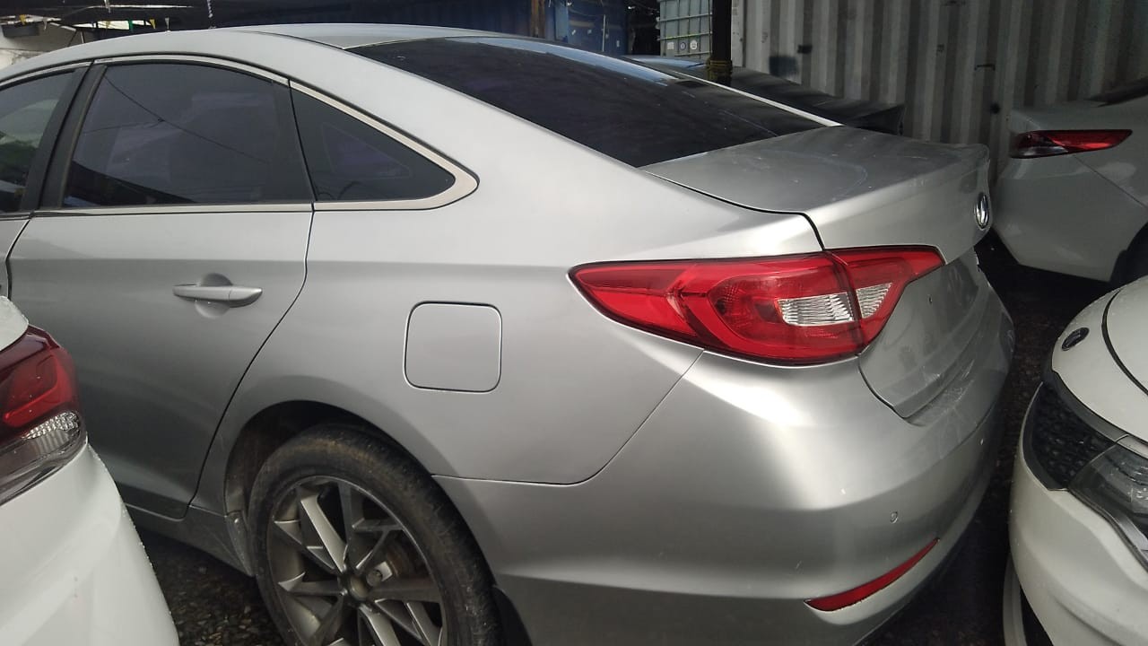 carros - HYUNDAI SONATA LF 2016 GRISDESDE: RD$ 605,000.00 2