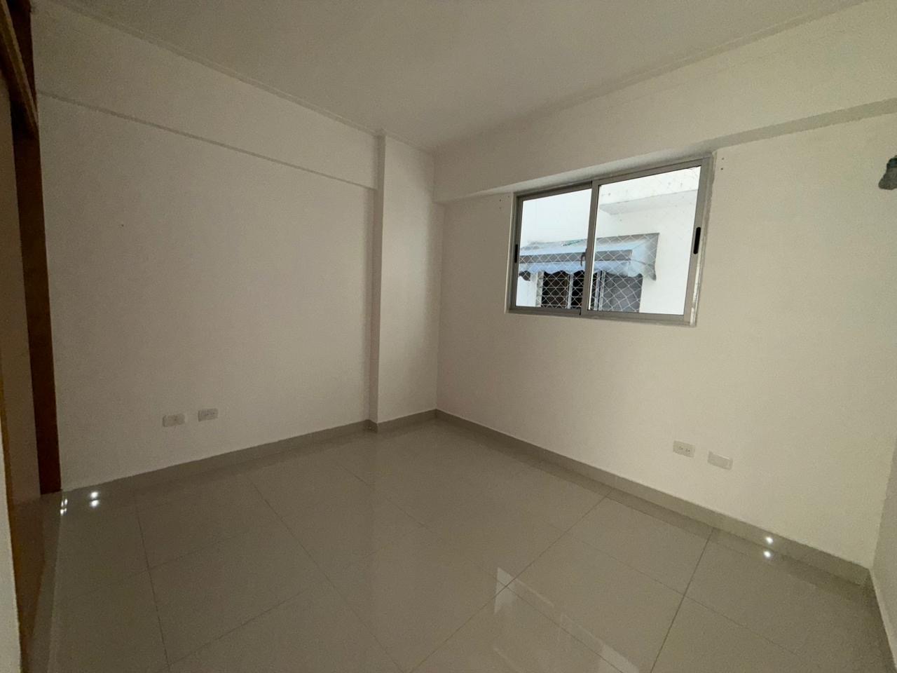 apartamentos - Alquiler Amplio en Bella Vista 7