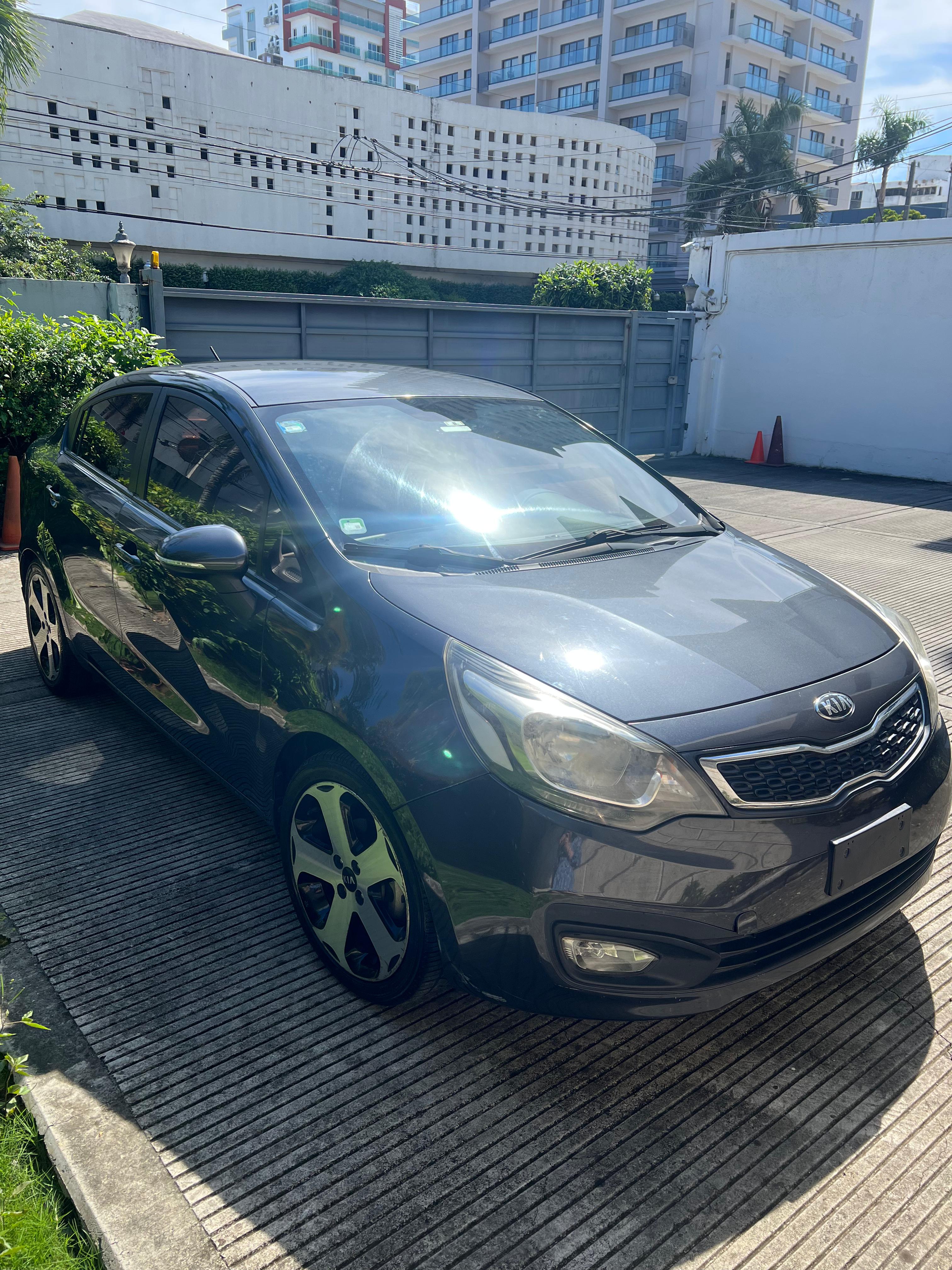 carros - kia rio 2016 0