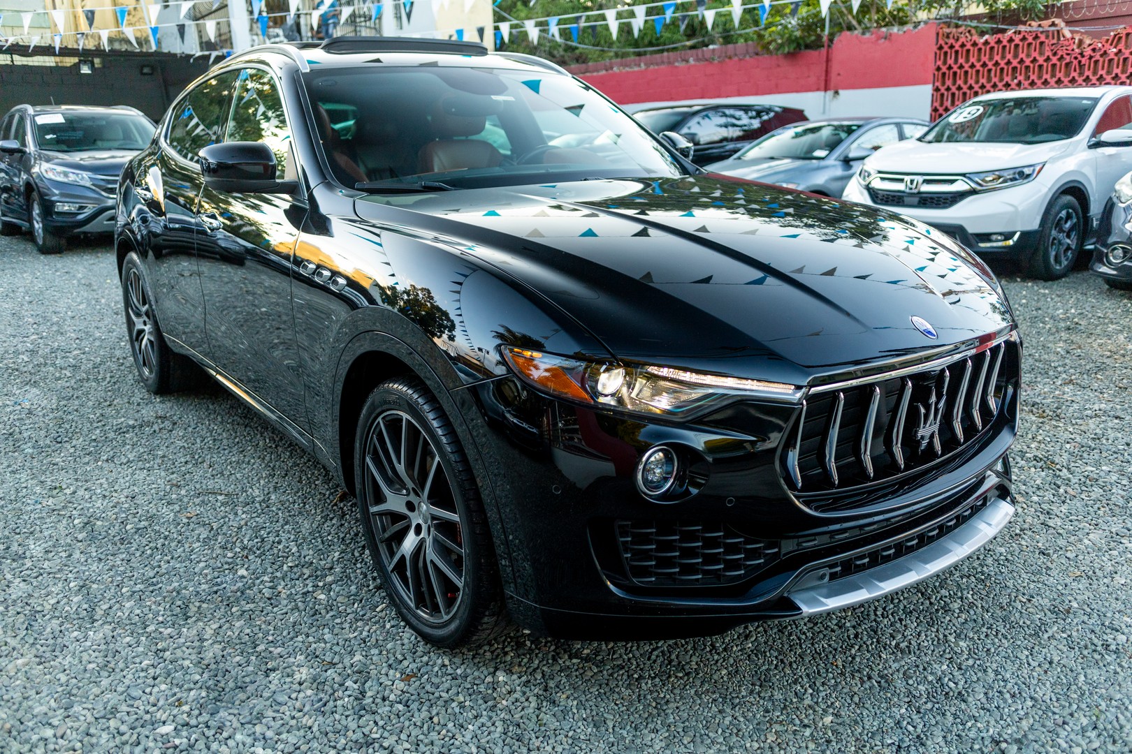 jeepetas y camionetas - Maserati Levante SQ4 2017
