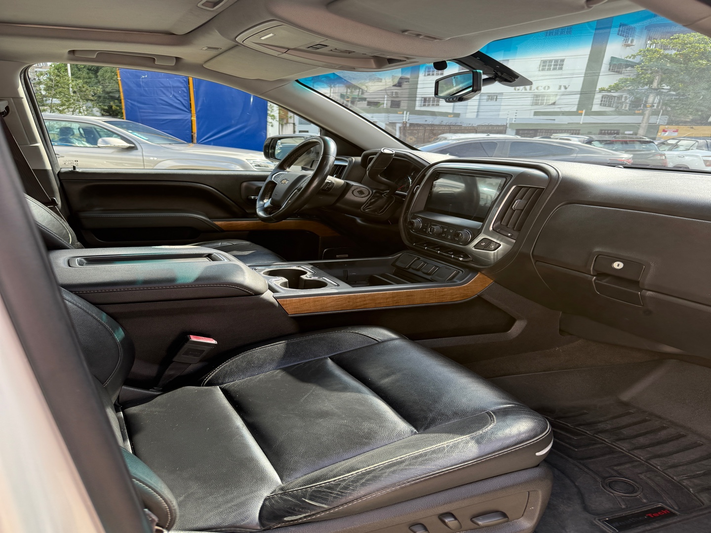 jeepetas y camionetas - Chevrolet Silverado LTZ 2015 7