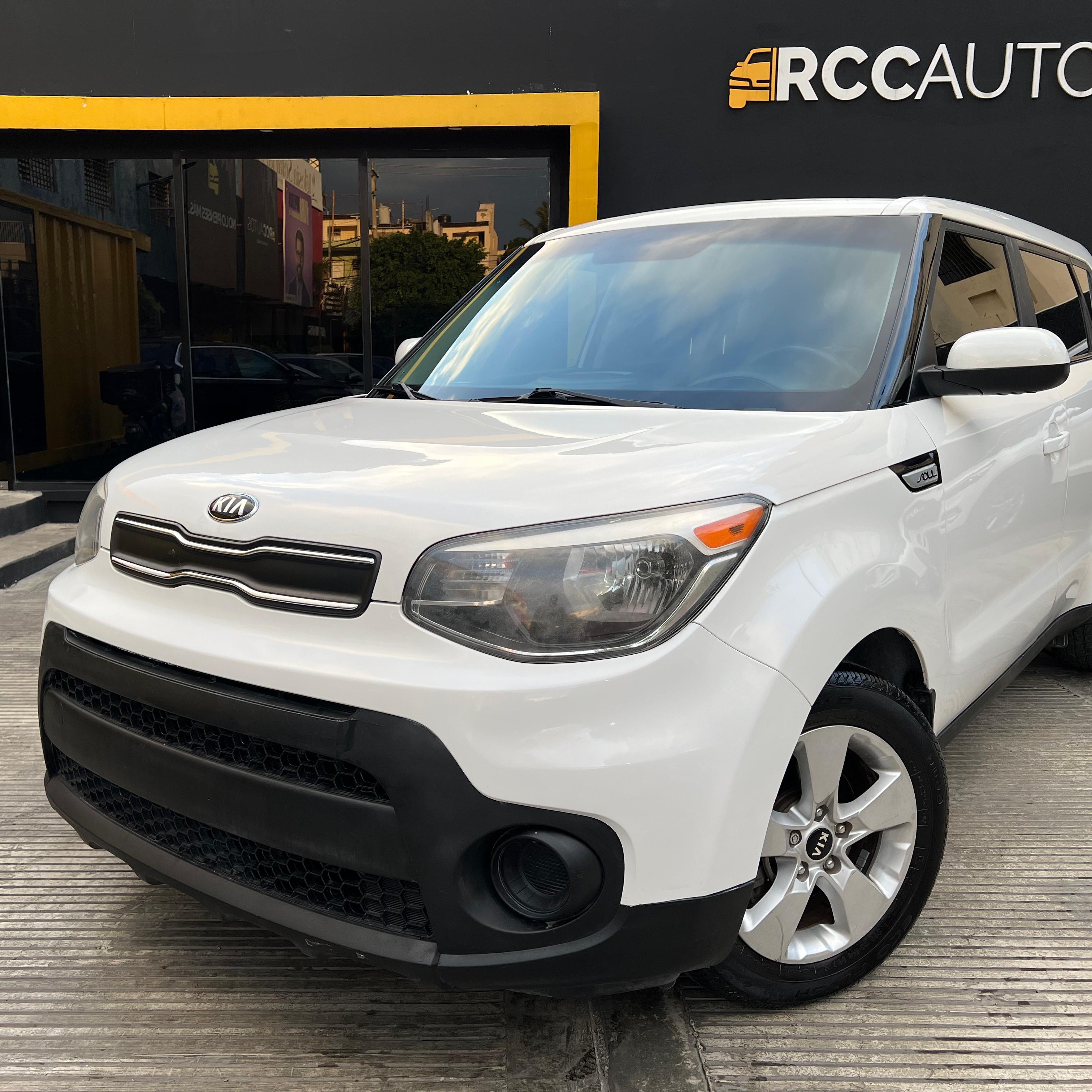 carros - kia soul 2019 clean 