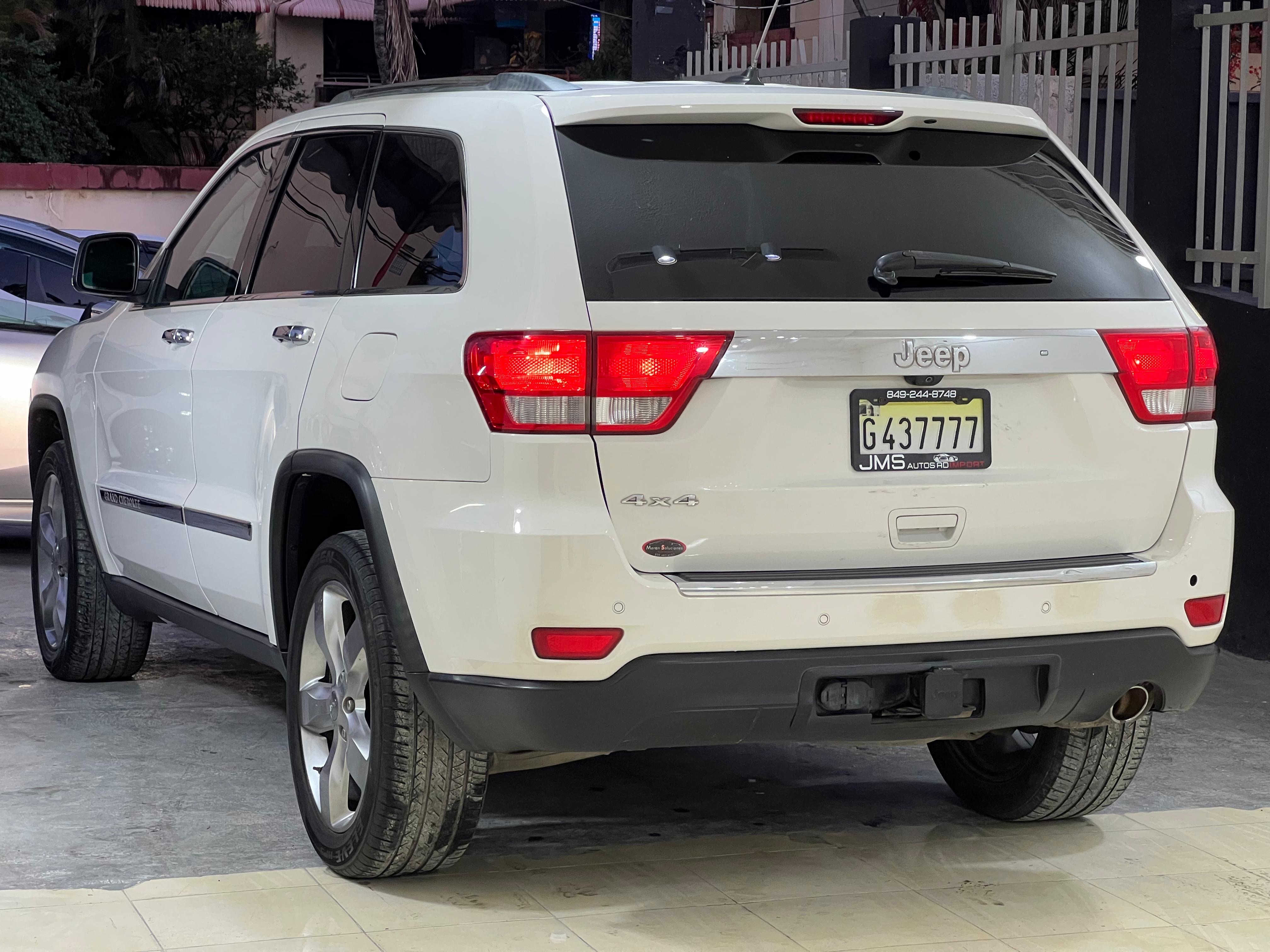 jeepetas y camionetas - JEEP GRAND CHEROKEE OVERLAND FULL PANORÁMICA AÑO 2012 3