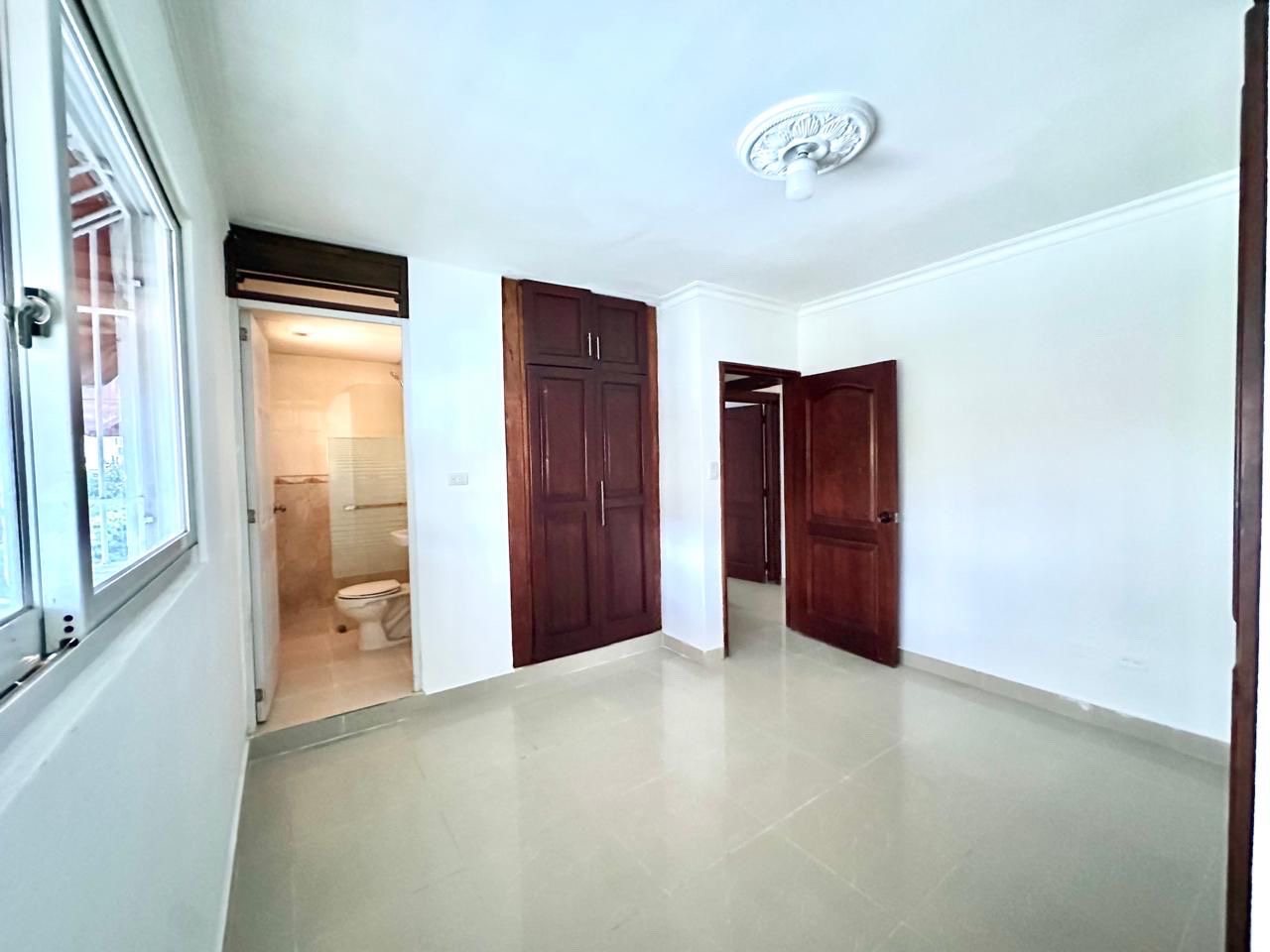 apartamentos - venta de apartamento de 126mts en Alma Rosa primera Santo Domingo este 4to piso  1