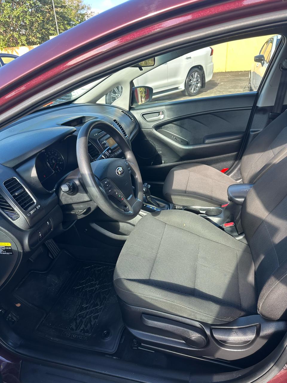 carros - 2017 Kia Forte  3