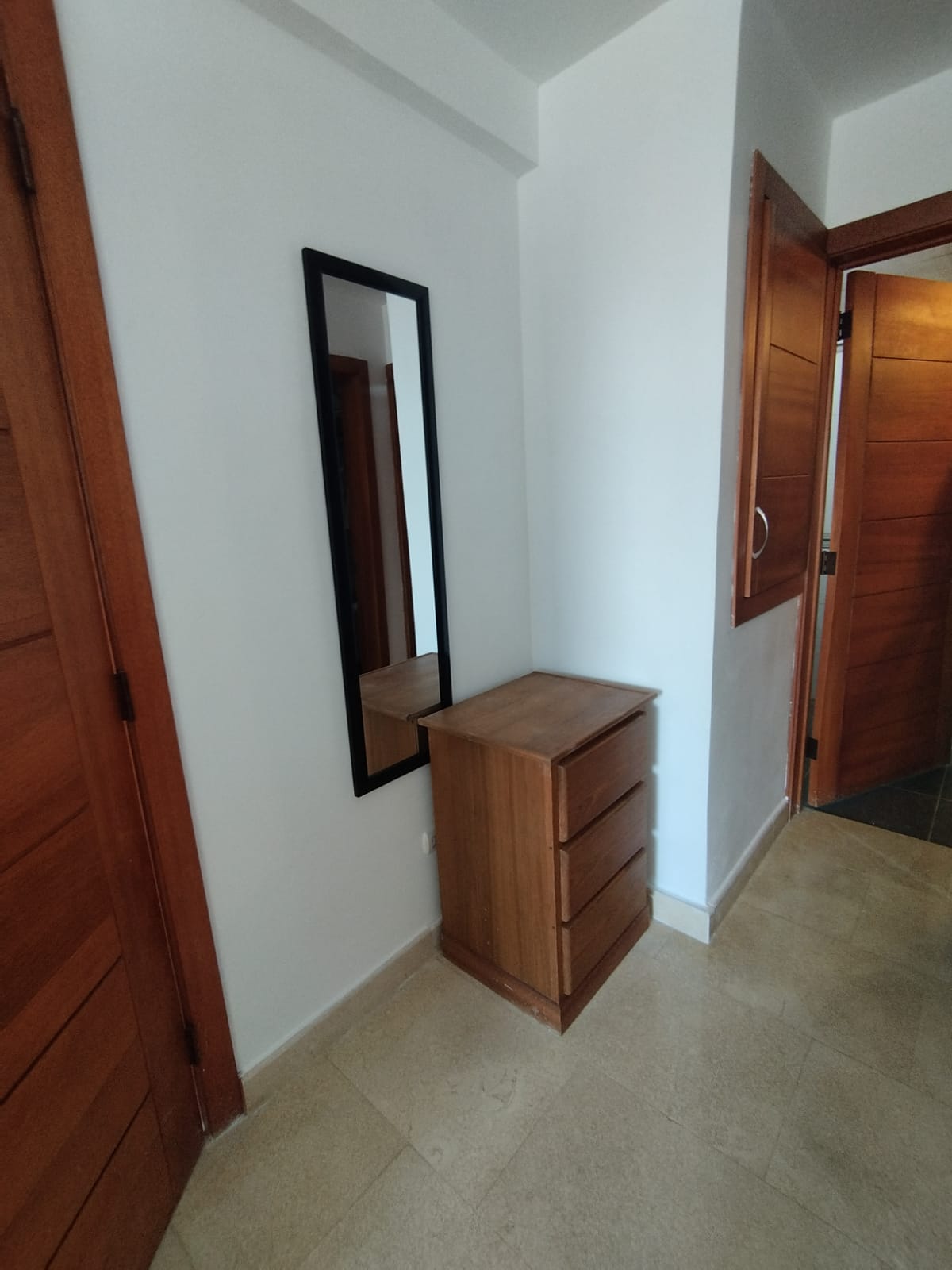 apartamentos - ¡Alquilo Apartamento Torre Moderna La Enriquillo! 4