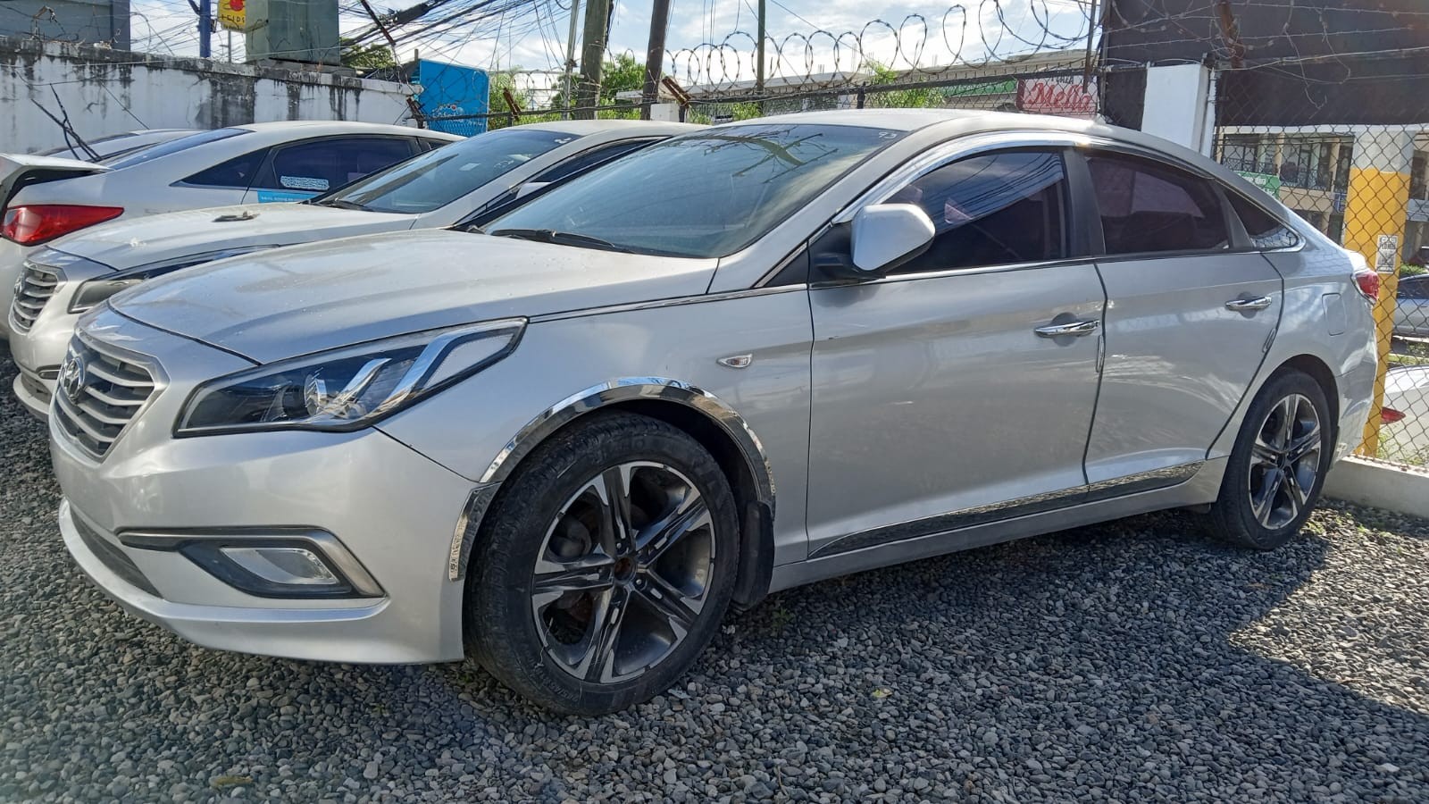 carros - HYUNDAI SONATA LF  2015 GRISDESDE: RD$ 655,100.00 1