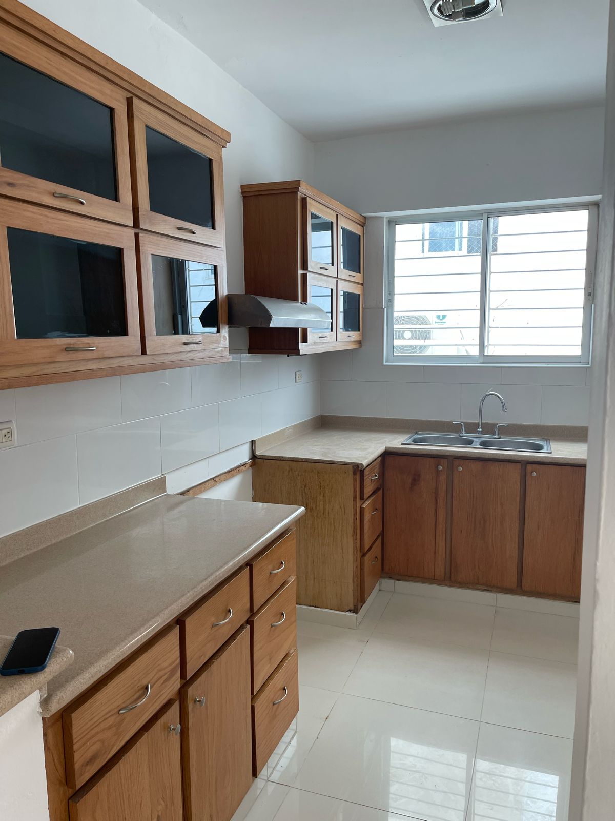 penthouses - Vendo hermosos penhouse en el millon detrás del supermercado nacional de la nuñe 3