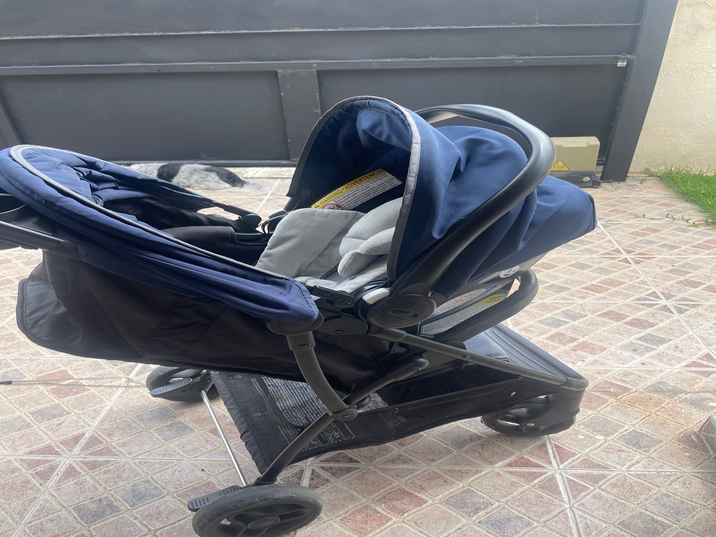 coches y sillas - Vendo coche y carseat