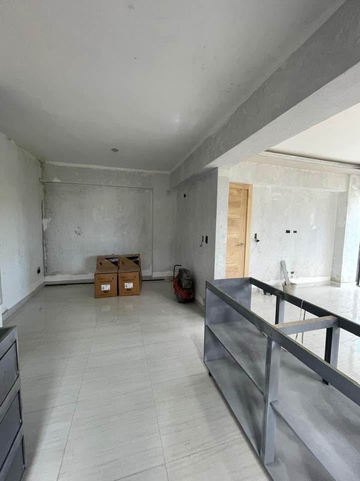 apartamentos - Vendo nuevo independencia klm 7 tres hab 2.5 baños 5