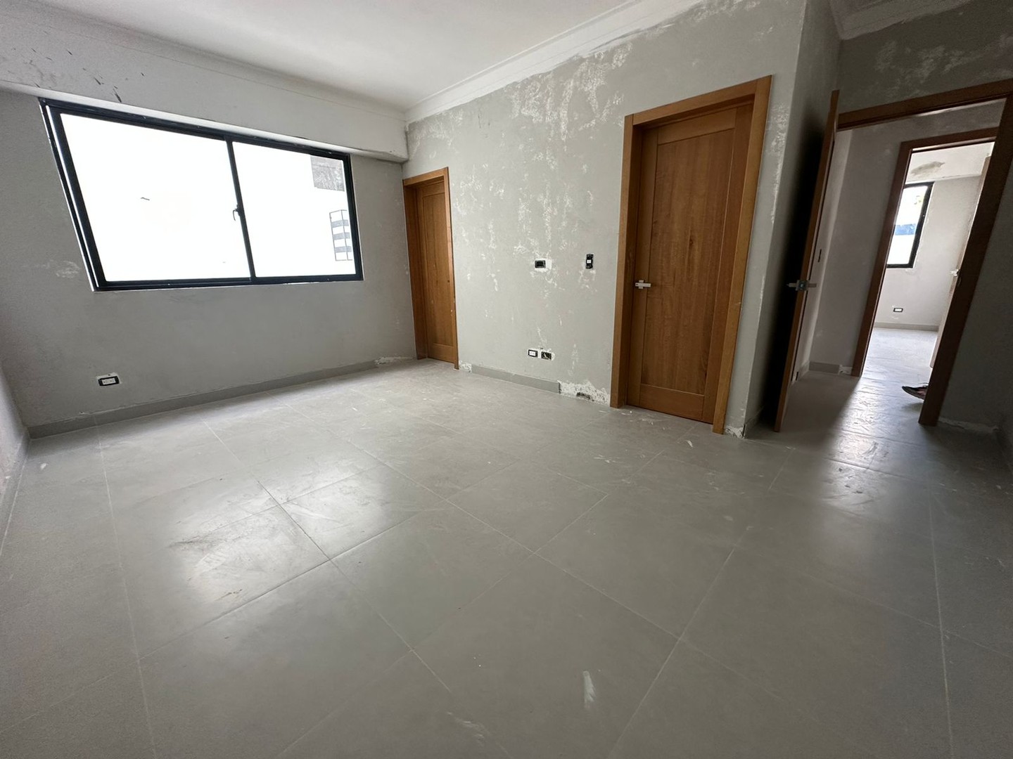 apartamentos - Vendo Mirador Norte, piso 4. 3 habitaciones con su baño 5