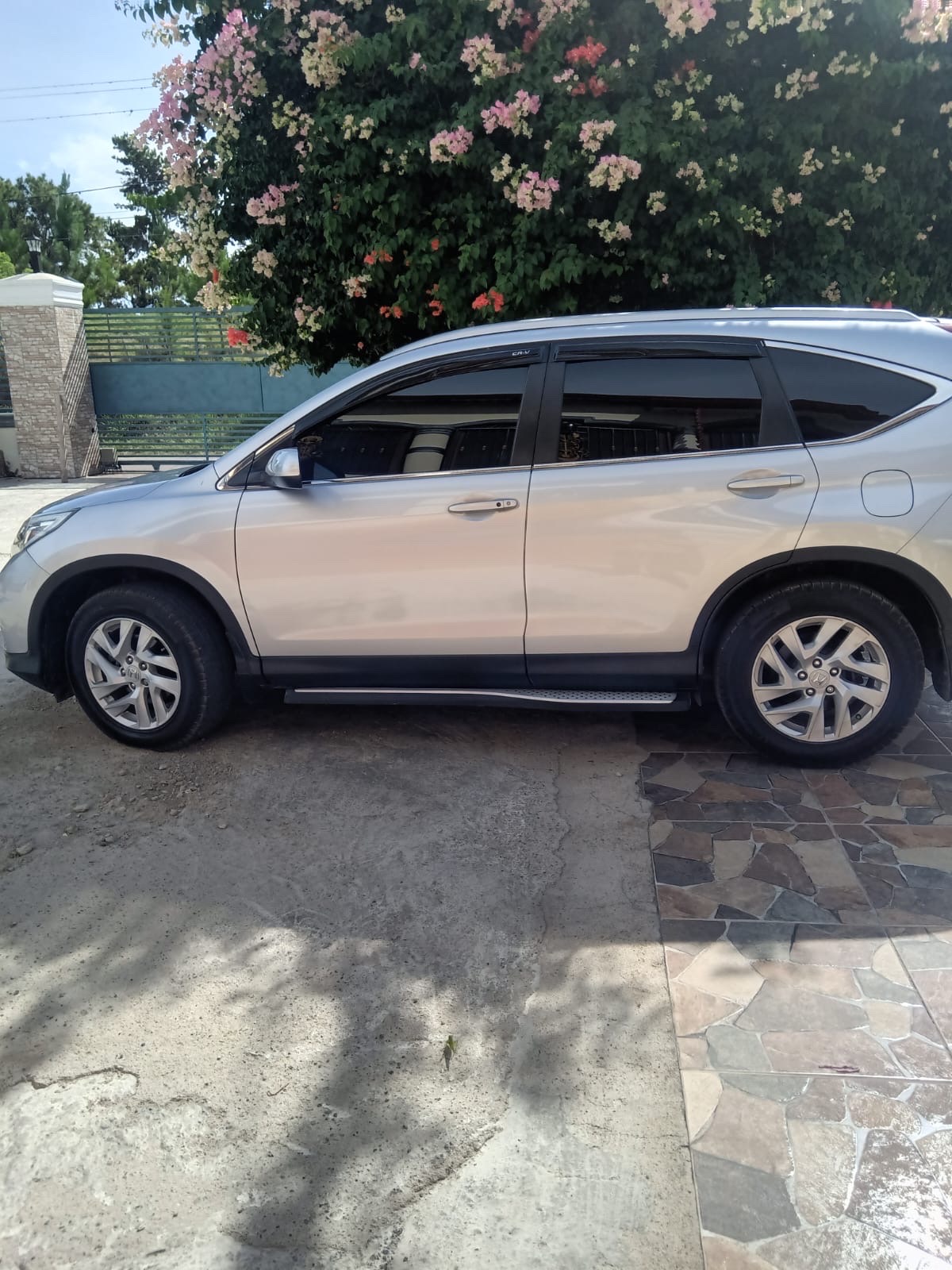 jeepetas y camionetas - se vende srv 2016 2