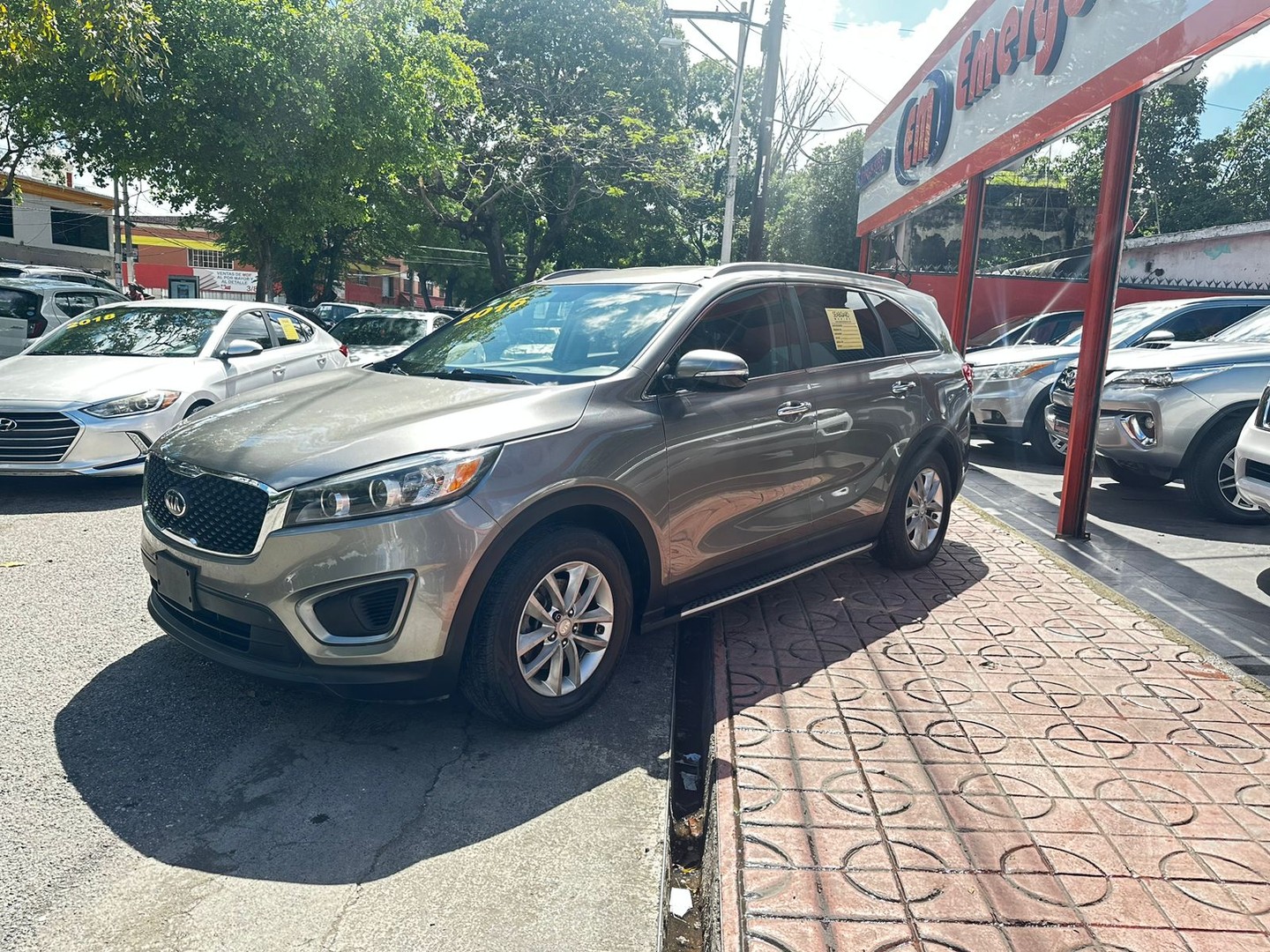 jeepetas y camionetas - Kia Sorento LX 2016 1