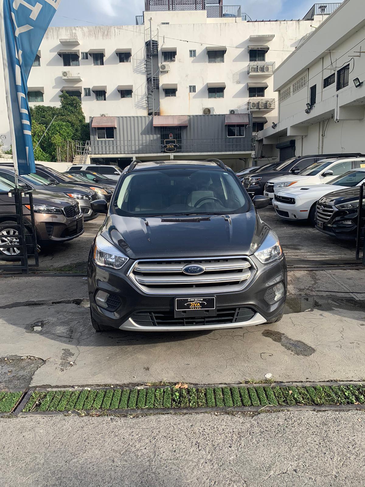 jeepetas y camionetas - Ford Escape SE 4WD 2018 4